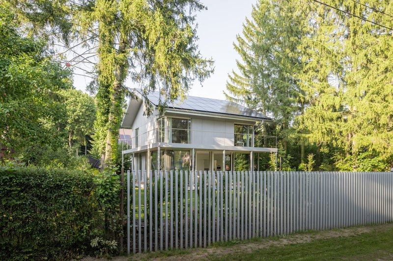 All photographs are works of&nbsp;Konrad Basan