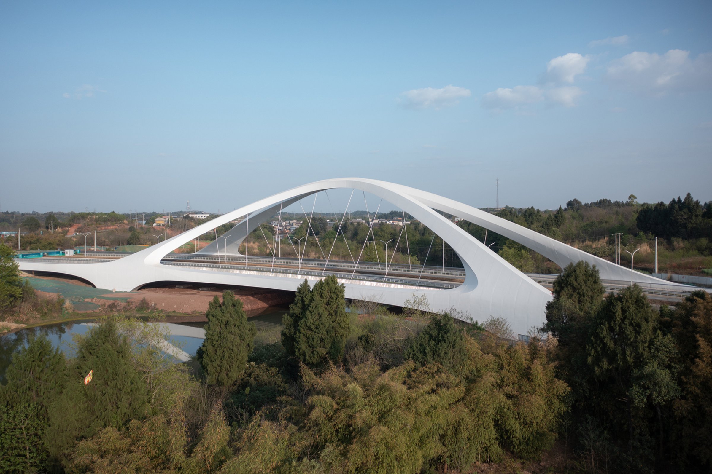 Jiangxi River Bridge by Zaha Hadid Architects: A Sculptural Landmark Redefining Chengdu’s Infrastructure