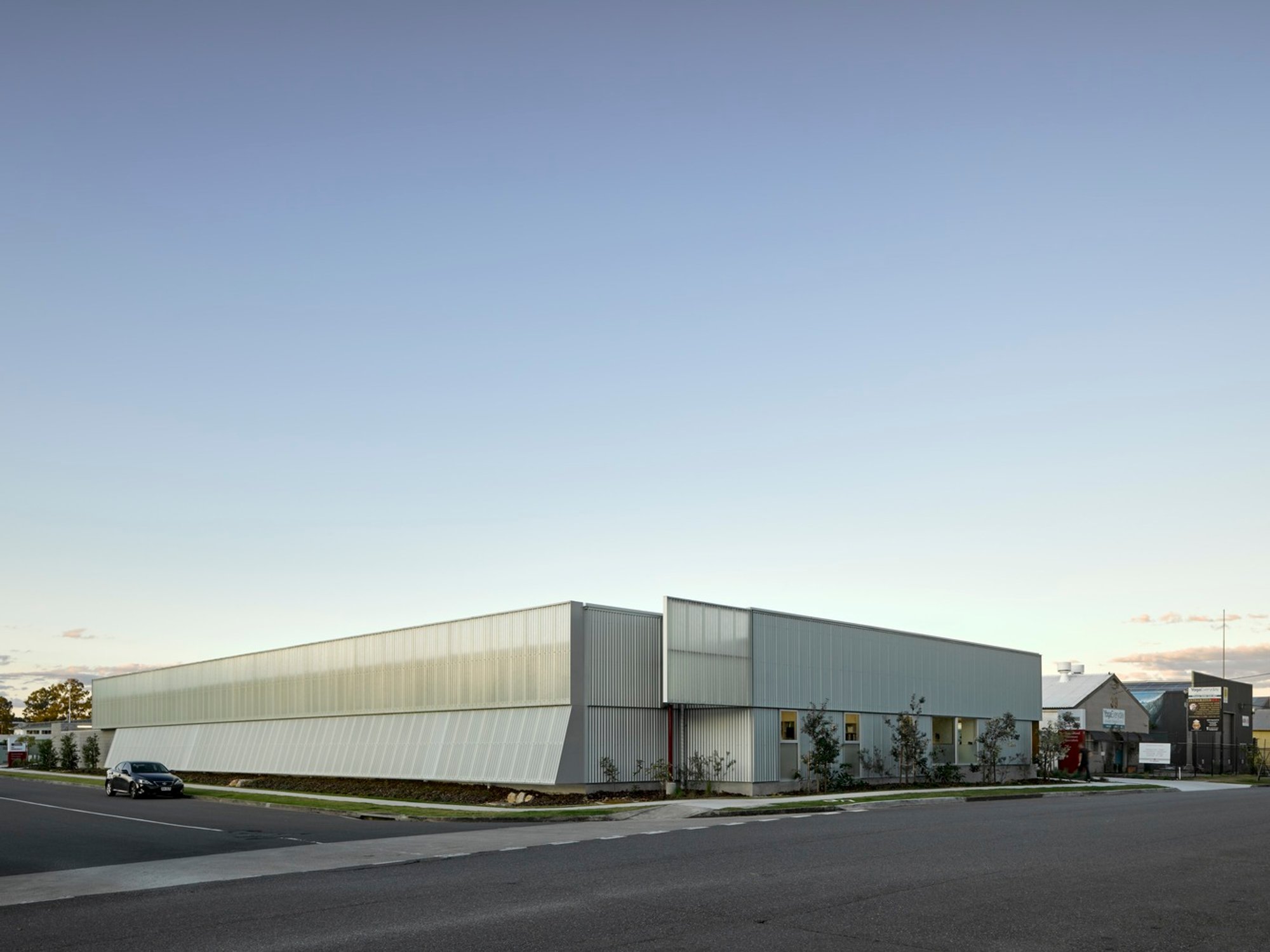 Stafford Vet Hospital: A Harmonious Integration of Function, Nature, and Design by Vokes and Peters