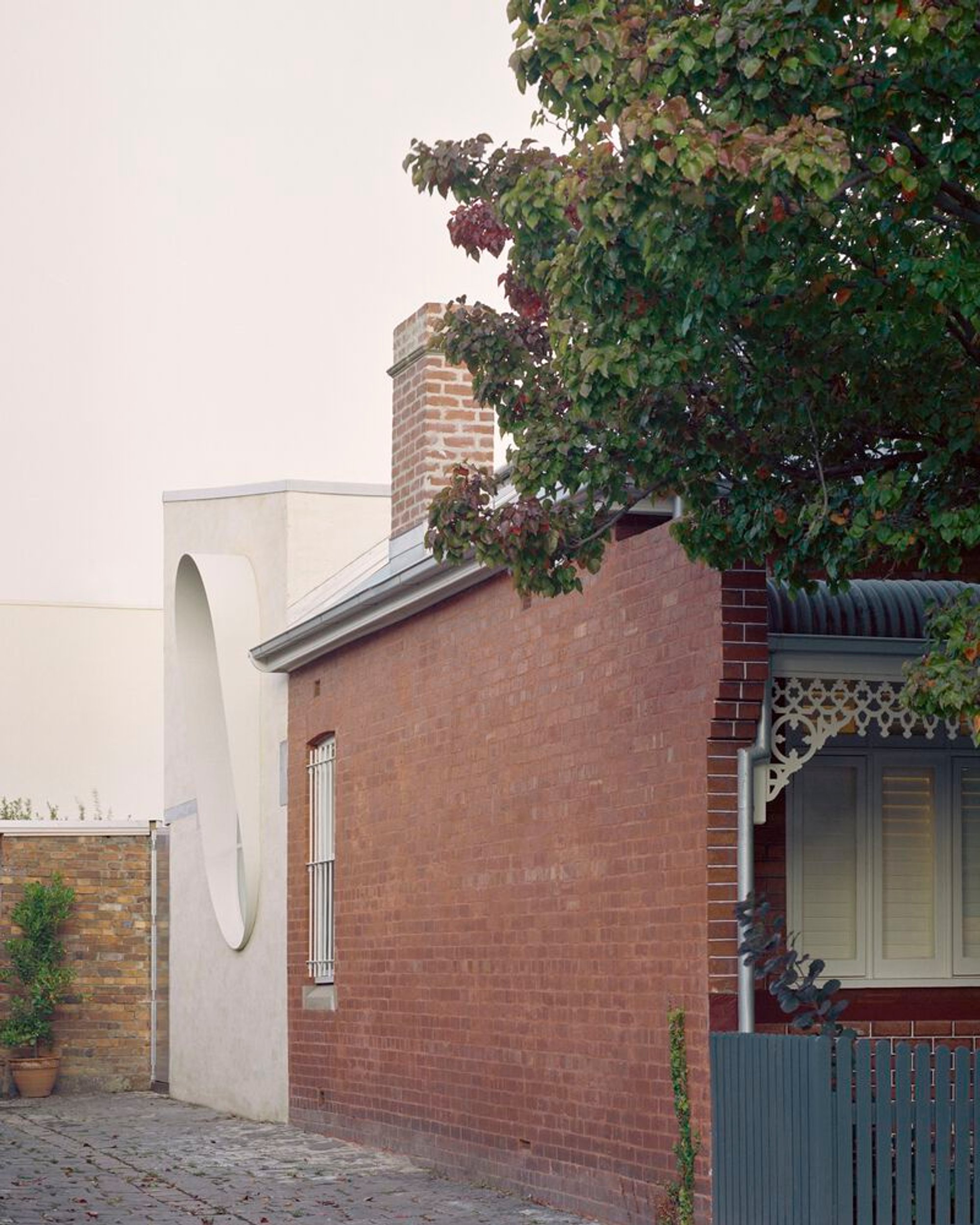 South Melbourne House by Pandolfini Architects: A Contemporary Insertion Behind a Victorian Façade