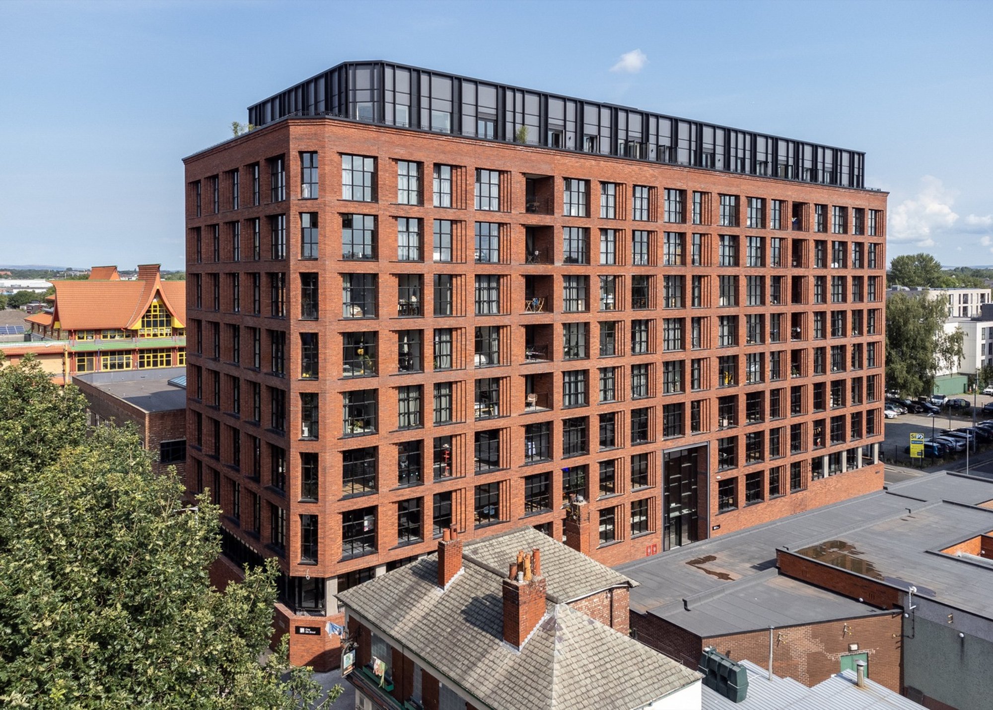 One Silk Street by Mecanoo: A Contemporary Mixed-Use Landmark in Manchester’s Historic Ancoats