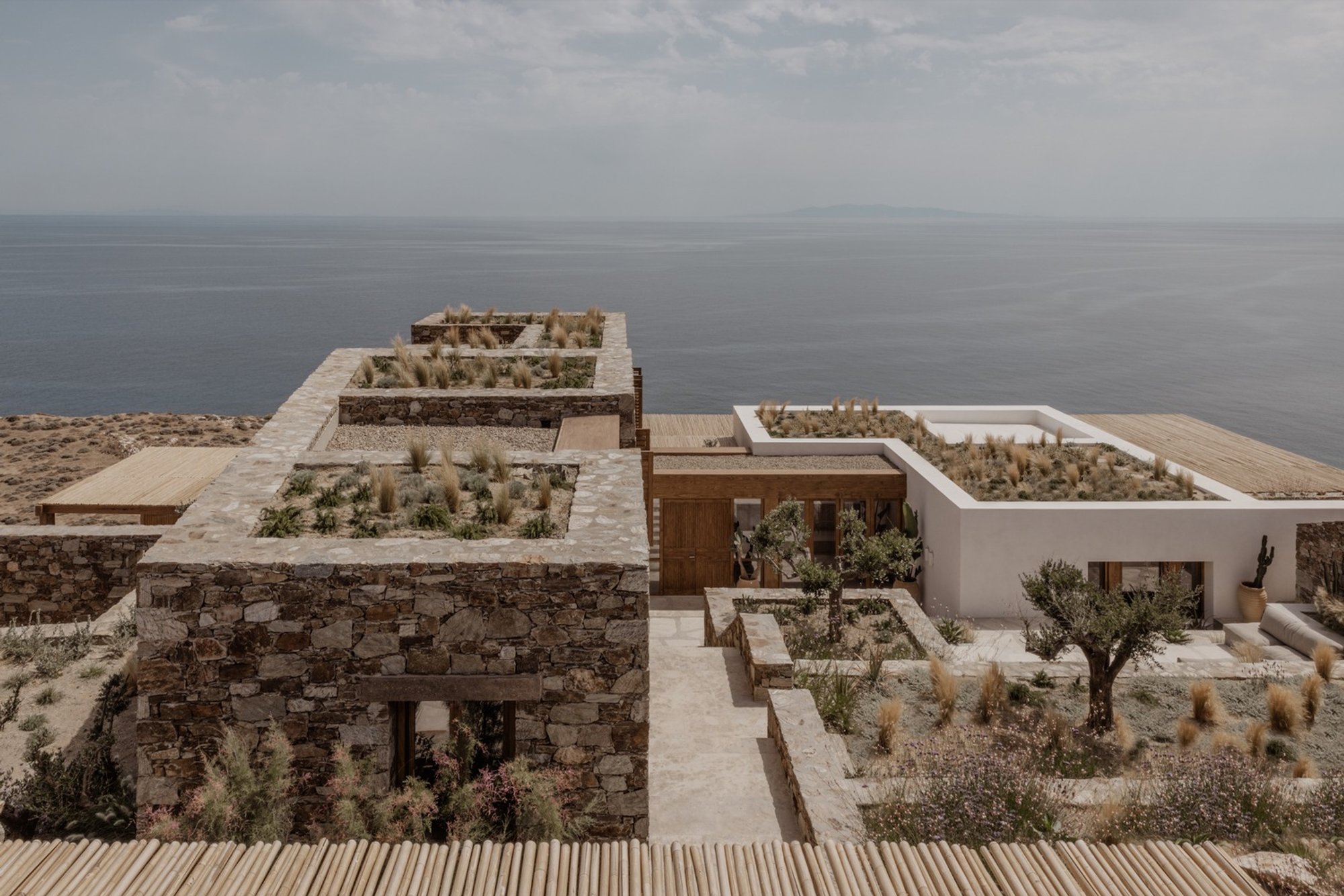 Viglostasi Residence: A Contemporary Aegean Retreat by Block722