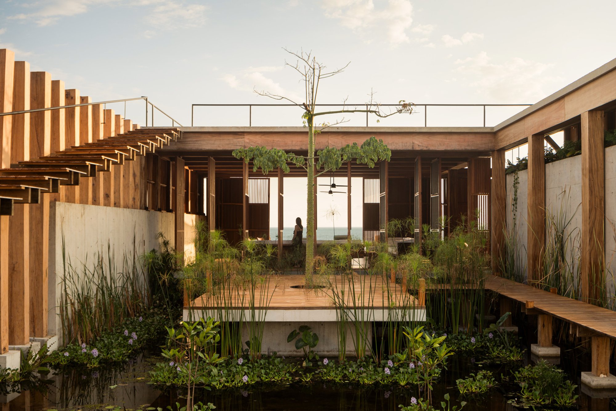 Sustainable Coastal House Design in Mexico: Casa Kani-Ini by TAC Taller Alberto Calleja