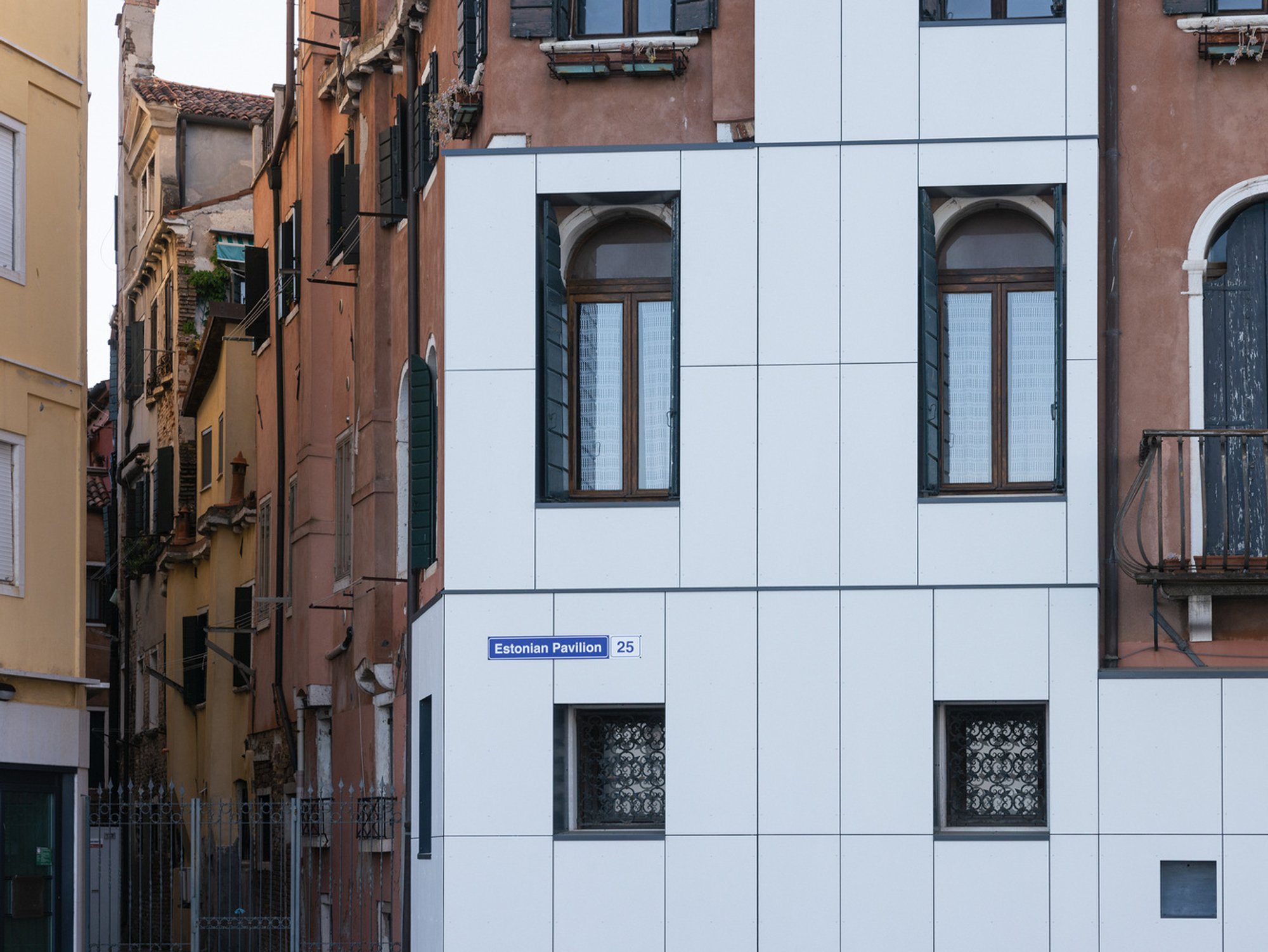 Estonian Pavilion 2025: A Bold Statement on Architecture and Energy-Efficient Renovation