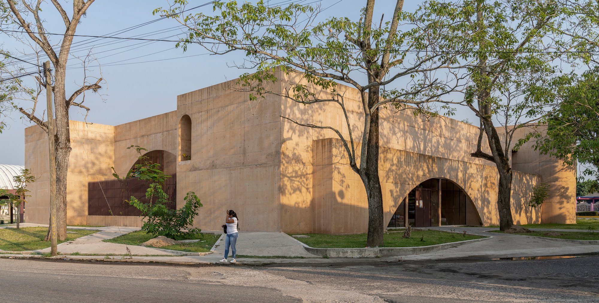 Community Architecture in Mexico: El Campestre Recreational Park Complex by CCA + Bernardo Quinzaños