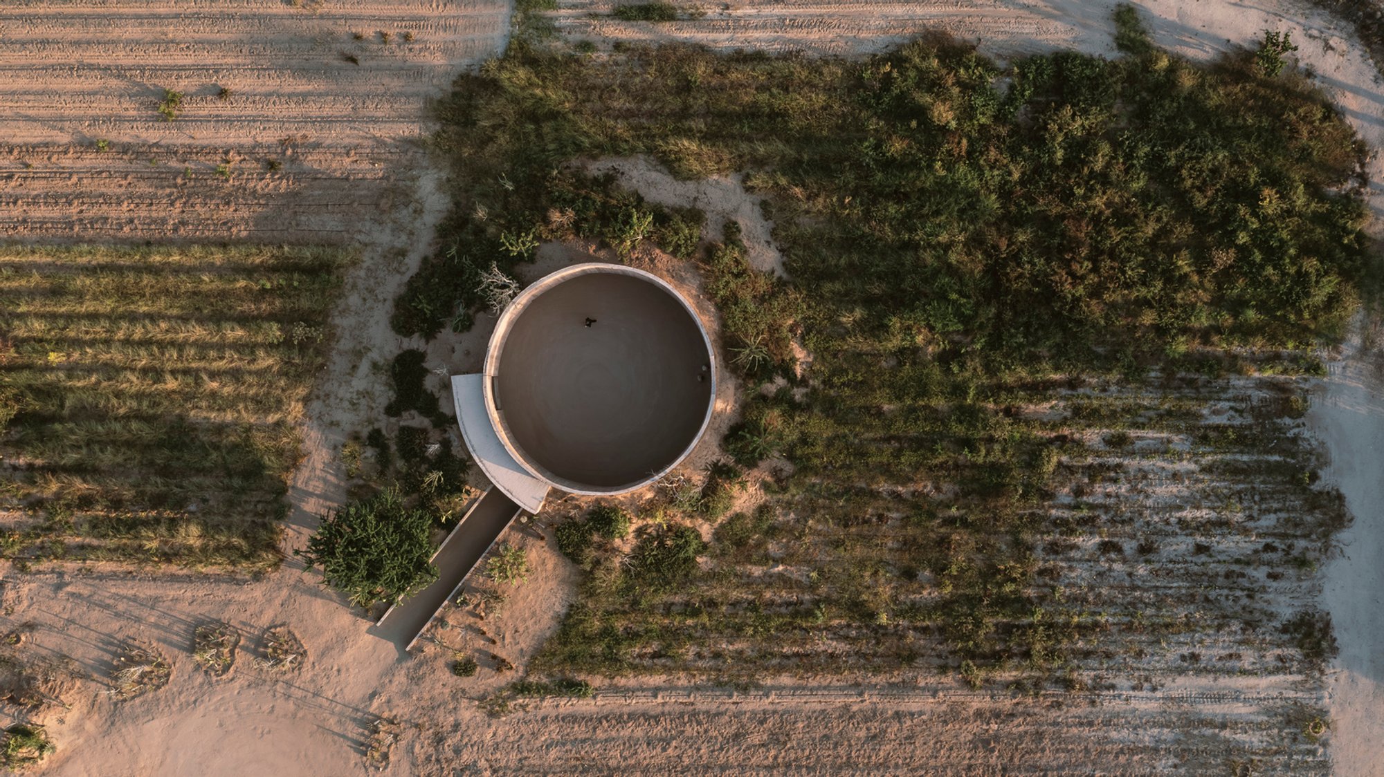 Spiritual Enclosure by Rubén Valdez: A Poetic Expression of Desert Architecture Design