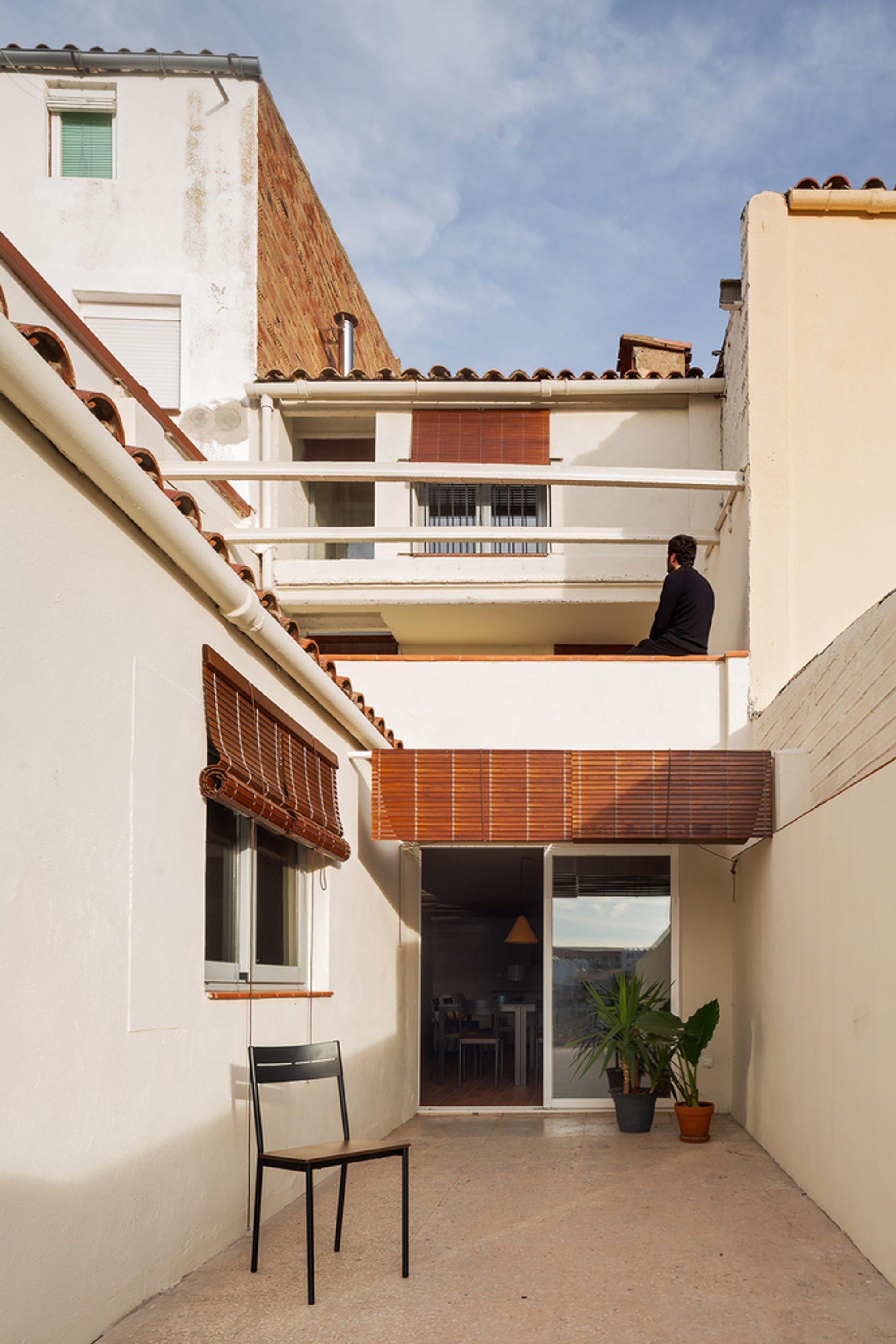 Ca la Francesa House Renovation by Hiha Studio: A Rural Revival Rooted in Local Tradition