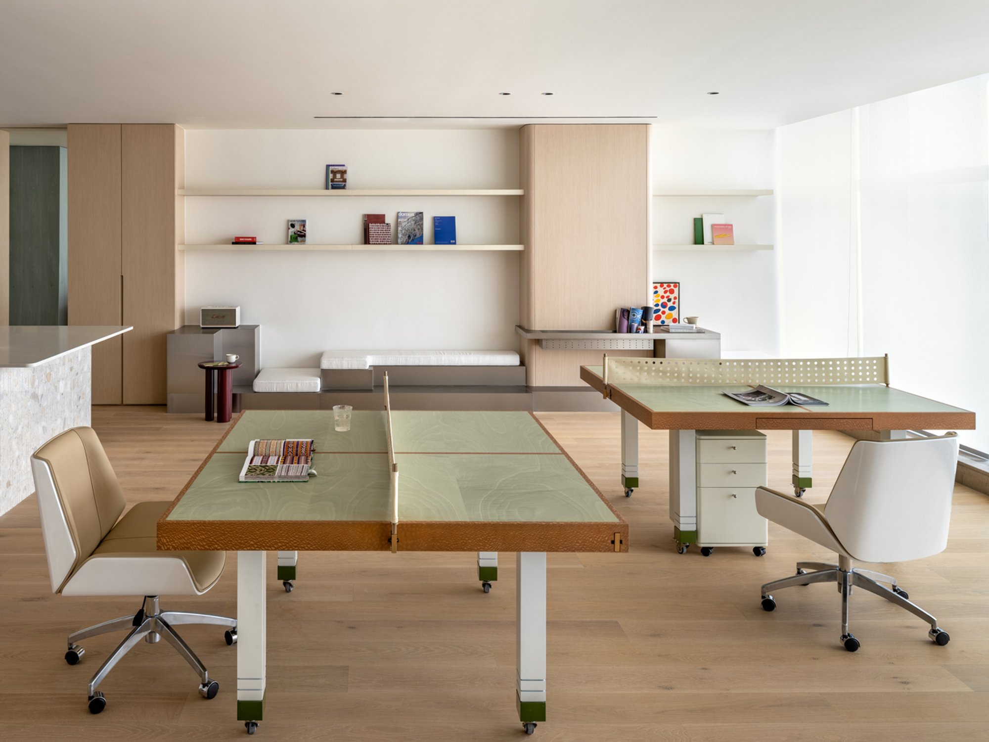 Central City Apartment by X-ZOO Design: A Multifunctional Living Playground in Shenzhen