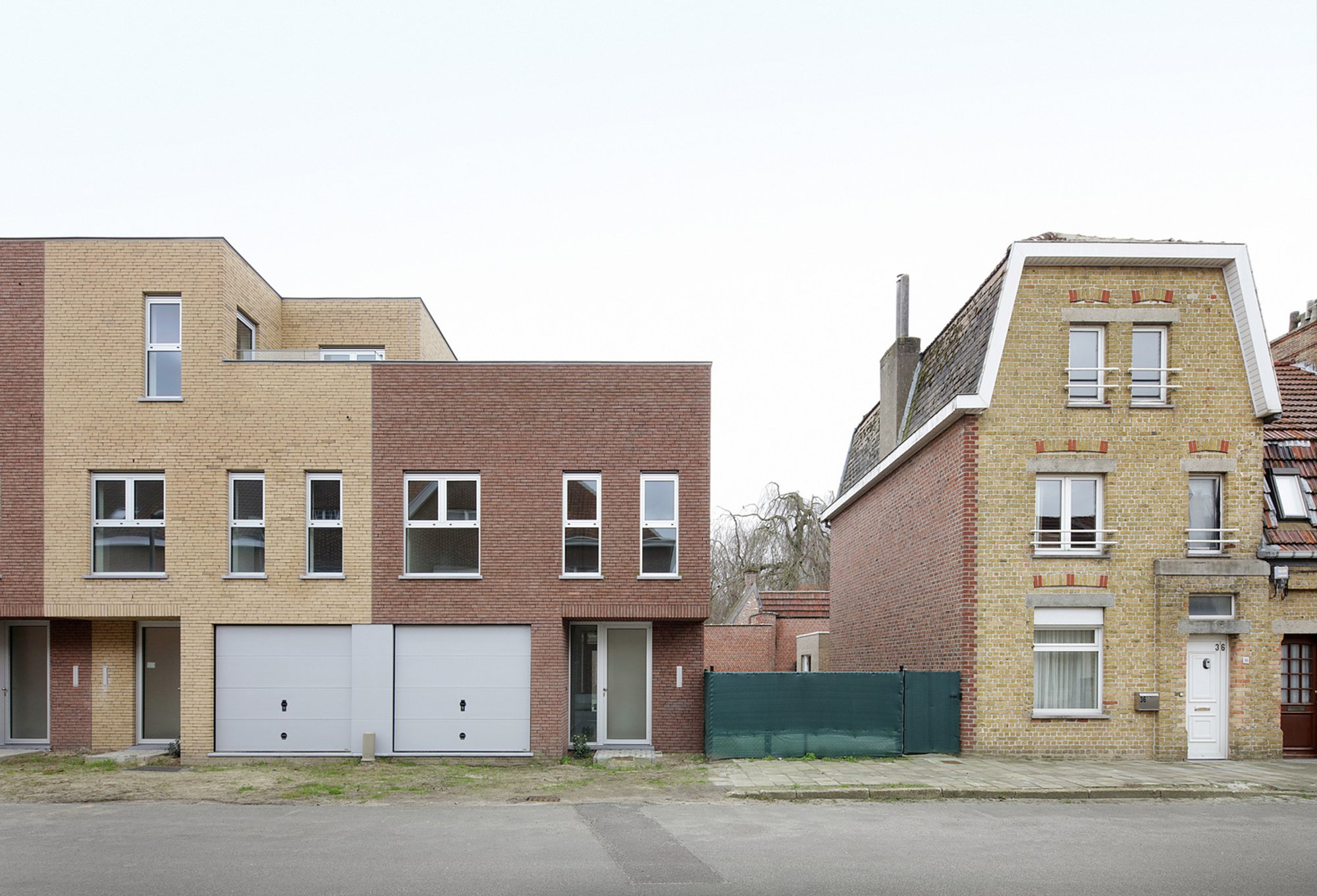 9 Social Housing Units in Brussels by Atelier Tom Vanhee