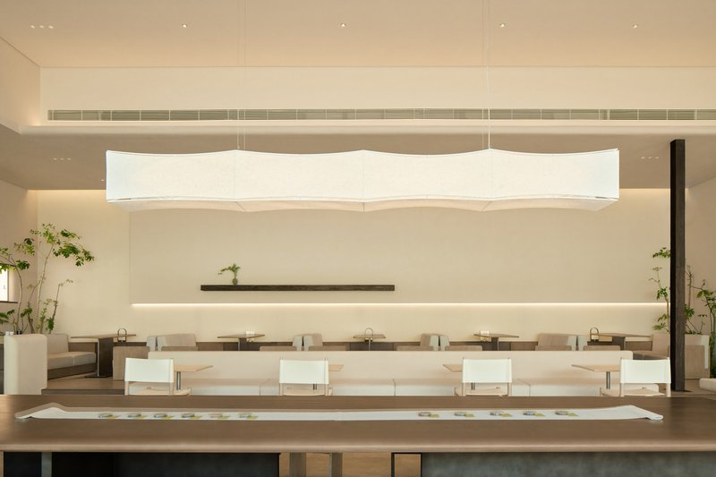 All photographs are works of&nbsp; yuuuunstudio