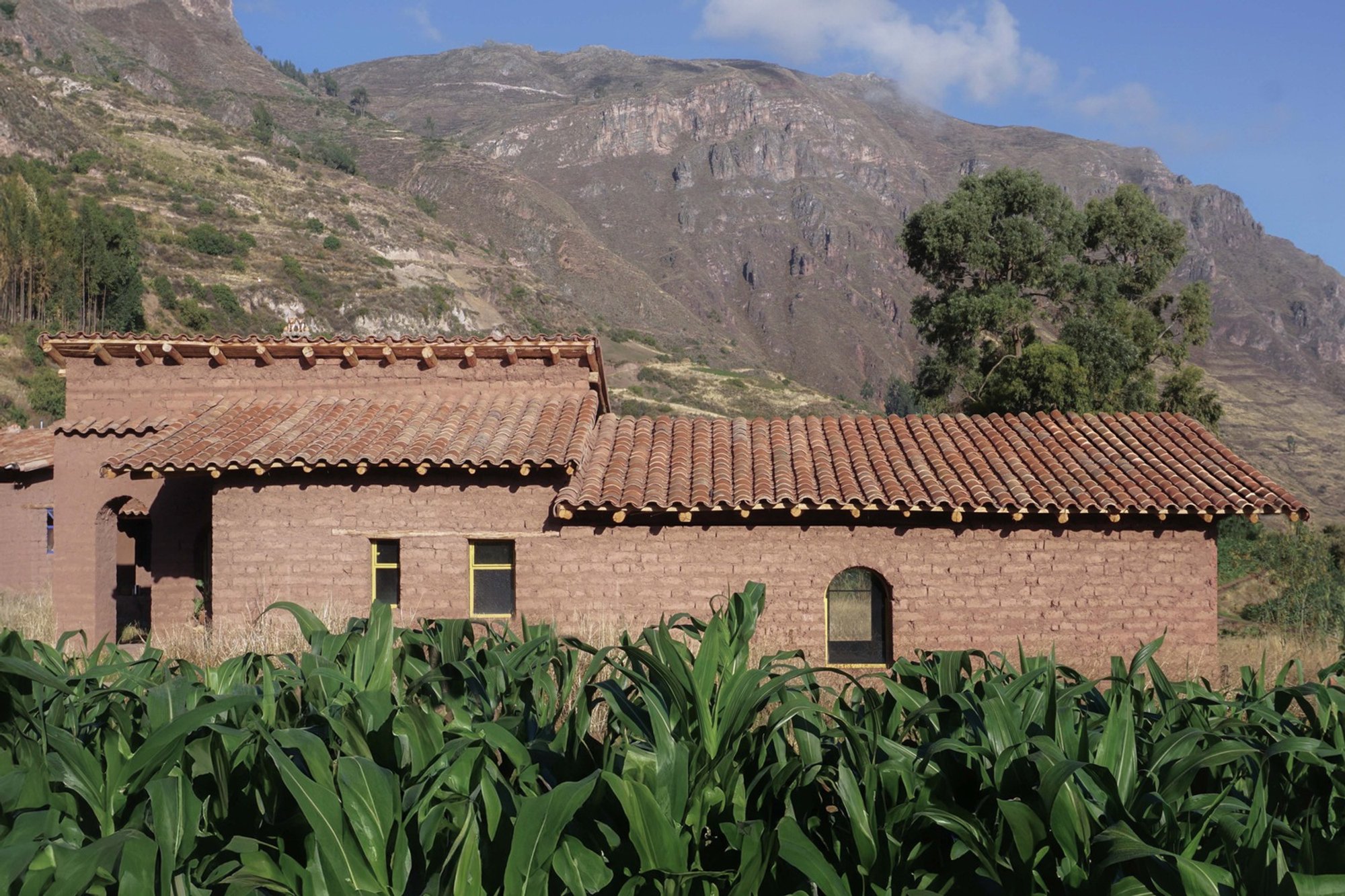 Contemporary Adobe House Design in the Andes: Florencia House by Taller MACAA