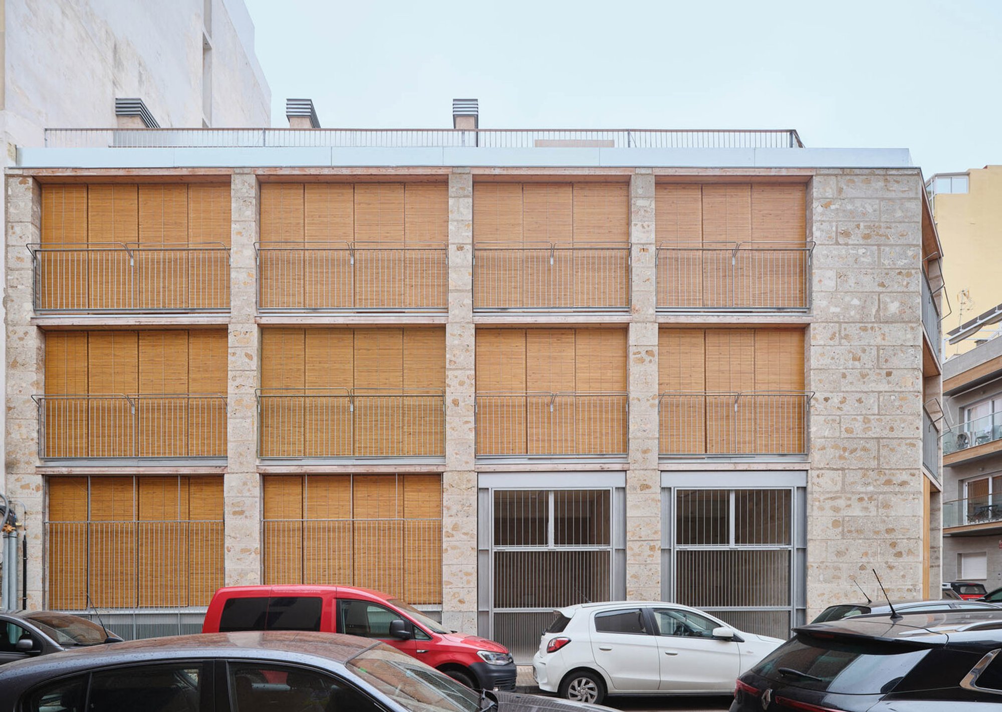 Sustainable Social Housing Architecture: HARQUITECTES’ Innovative Urban Mining Approach in Palma