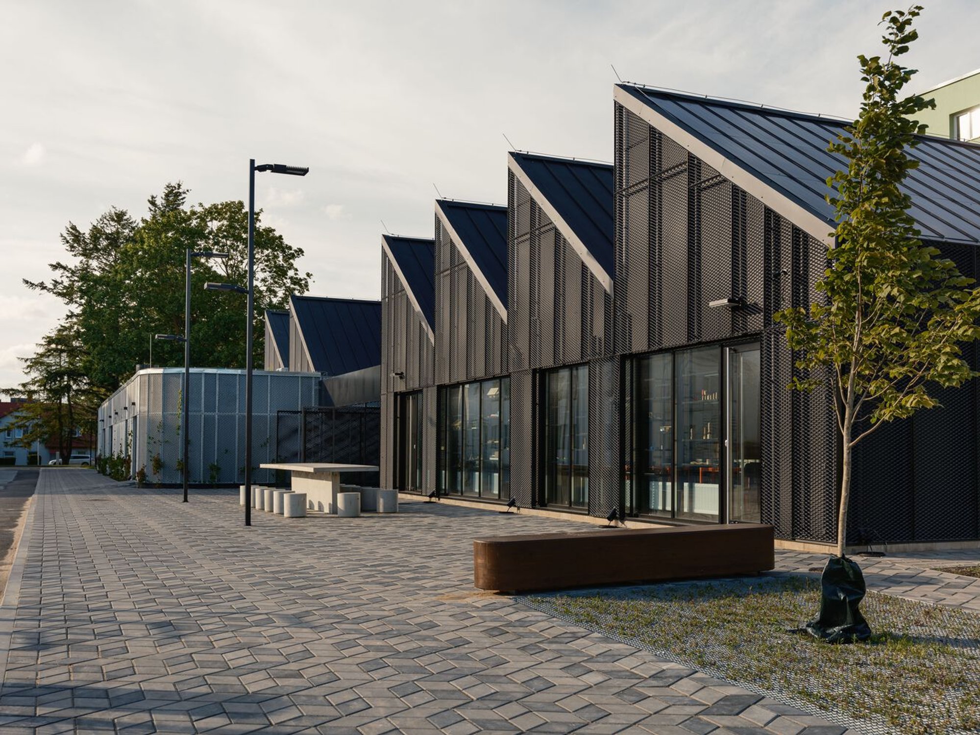 Center for Work and Technology by KUU Arhitektid – A Contemporary Workshop Facility Rooted in Functionalist Heritage