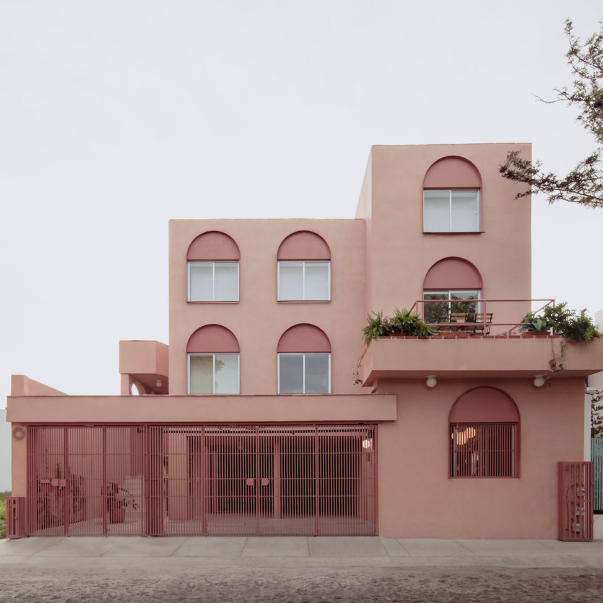 Carretas Renovation by Heryco: Reviving a 1990s Residential Building in Santiago de Querétaro