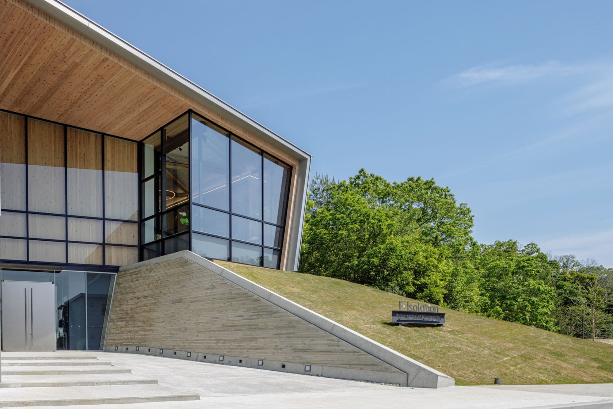 E-Isolations Facility: A Pioneering Seismic Isolation Research Facility Architecture in Japan