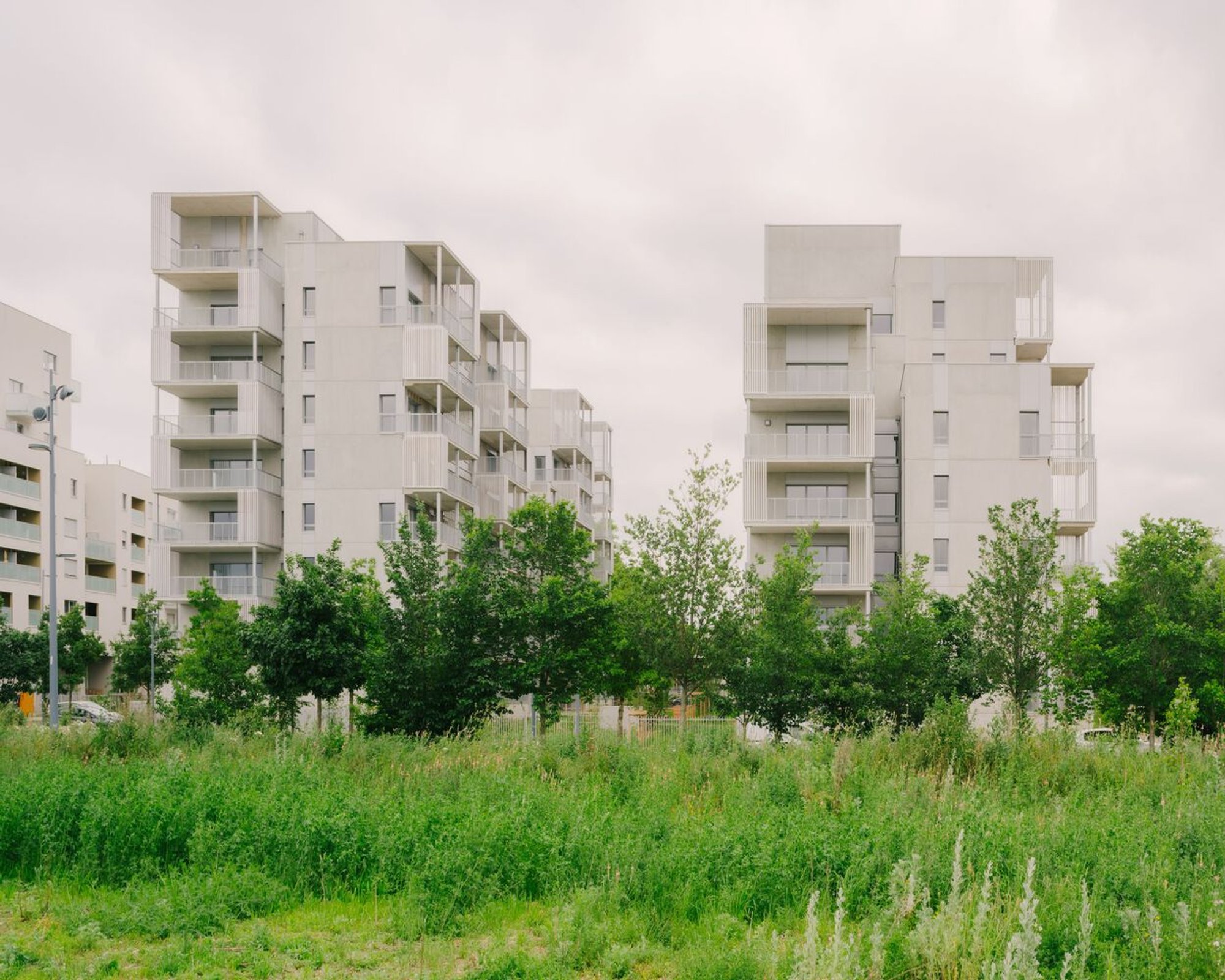 Parilly 116 Housing Units: A Model of Sustainable Social Housing Architecture by Tectoniques + BBC & Associés
