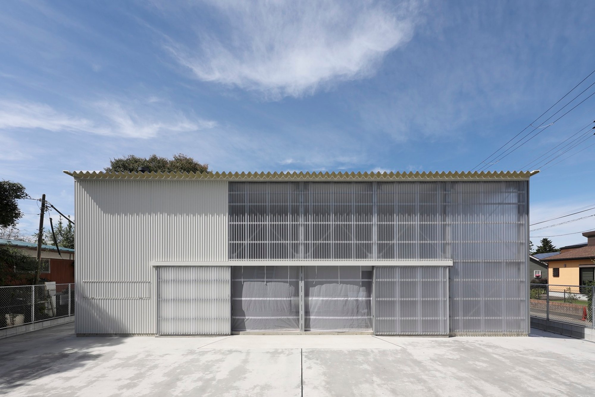 Warehouse Villa in Isumi by Arii Irie Architects