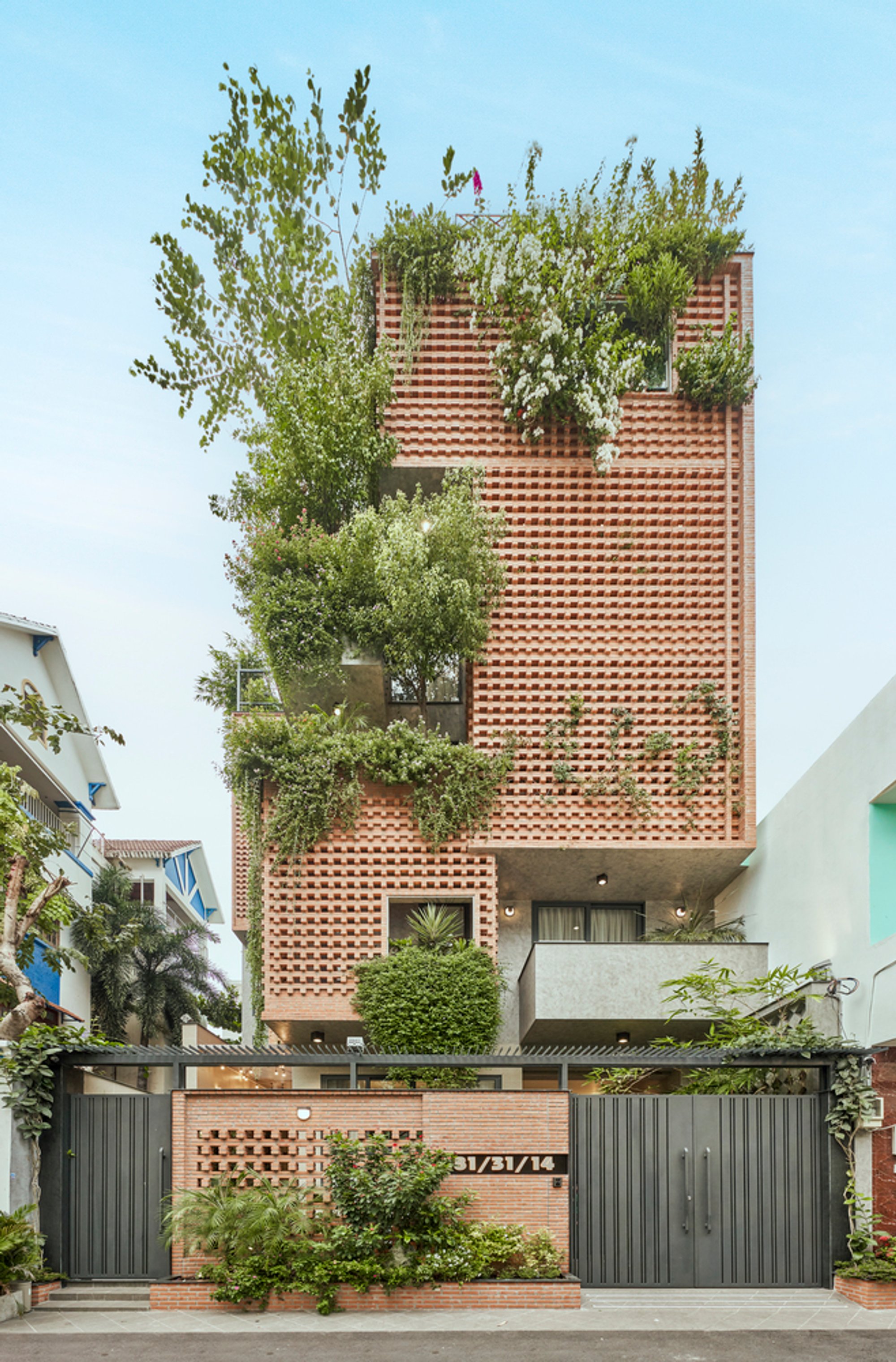 Yoga House by Cát Môc Group: A Green Oasis in the Heart of Ho Chi Minh City
