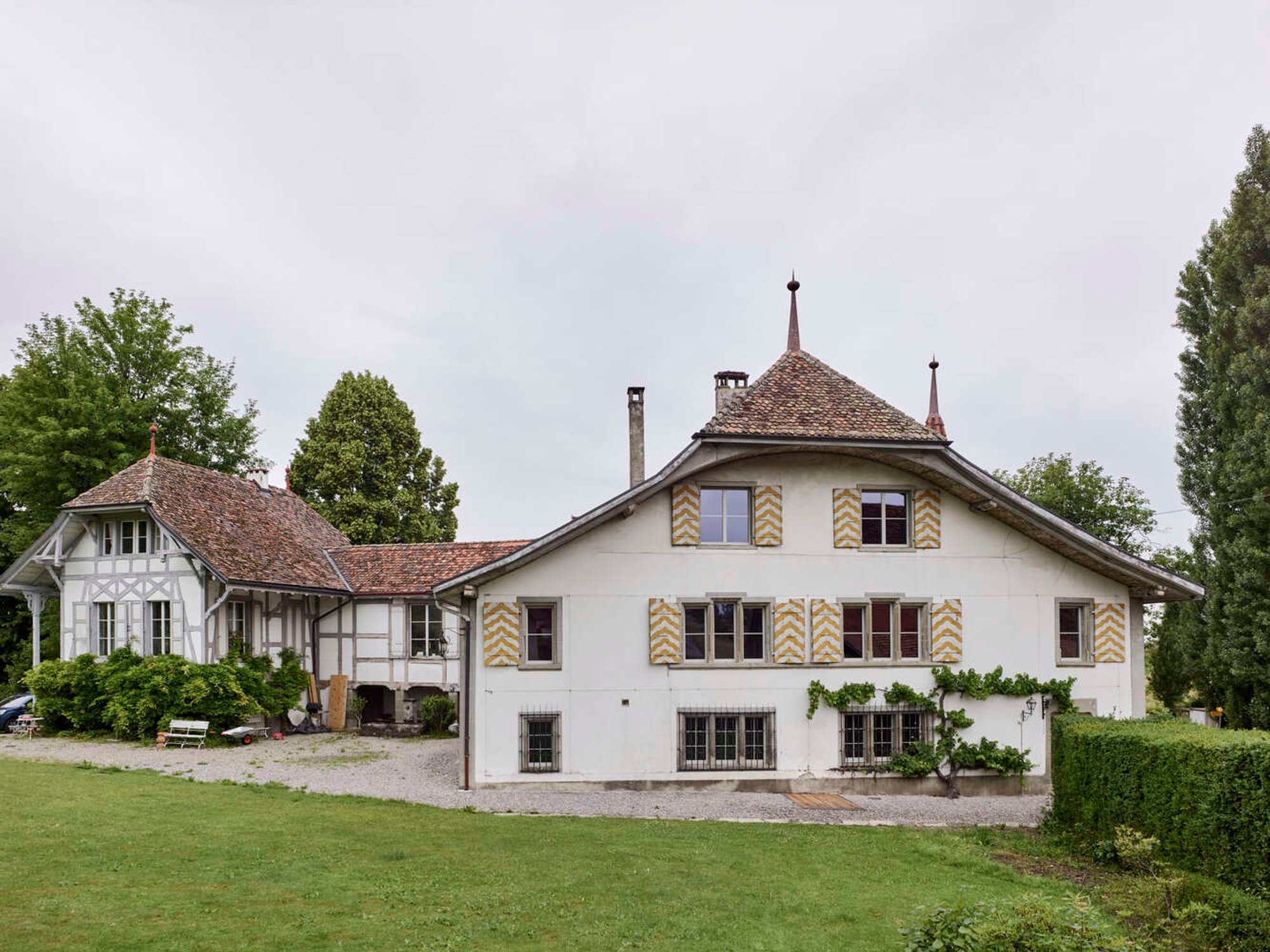 Balliswil Castle Renovation by LVPH Architectes: A Sensitive Dialogue Between Heritage and Modern Living