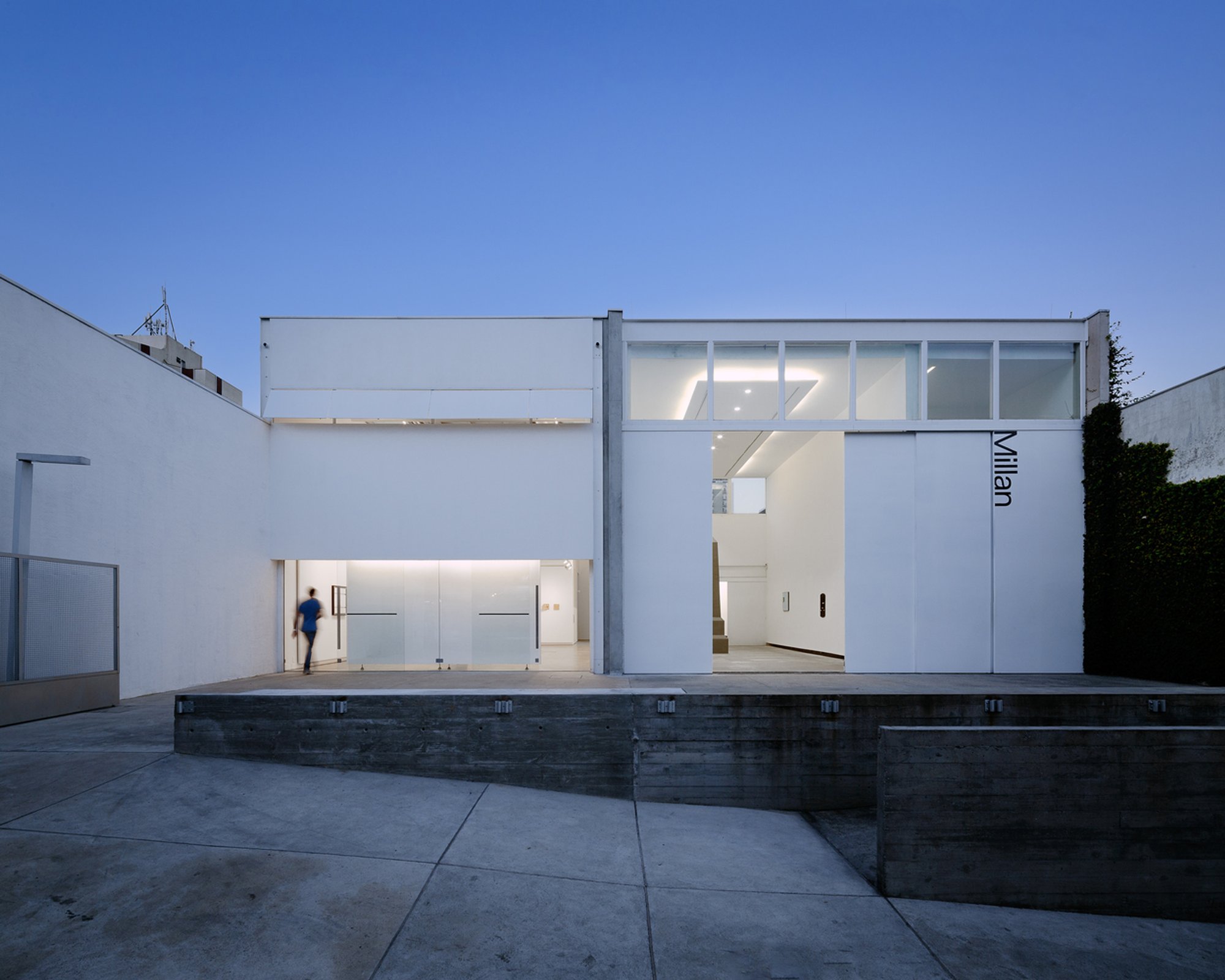 Millan Art Gallery by Undiú + Clara Werneck