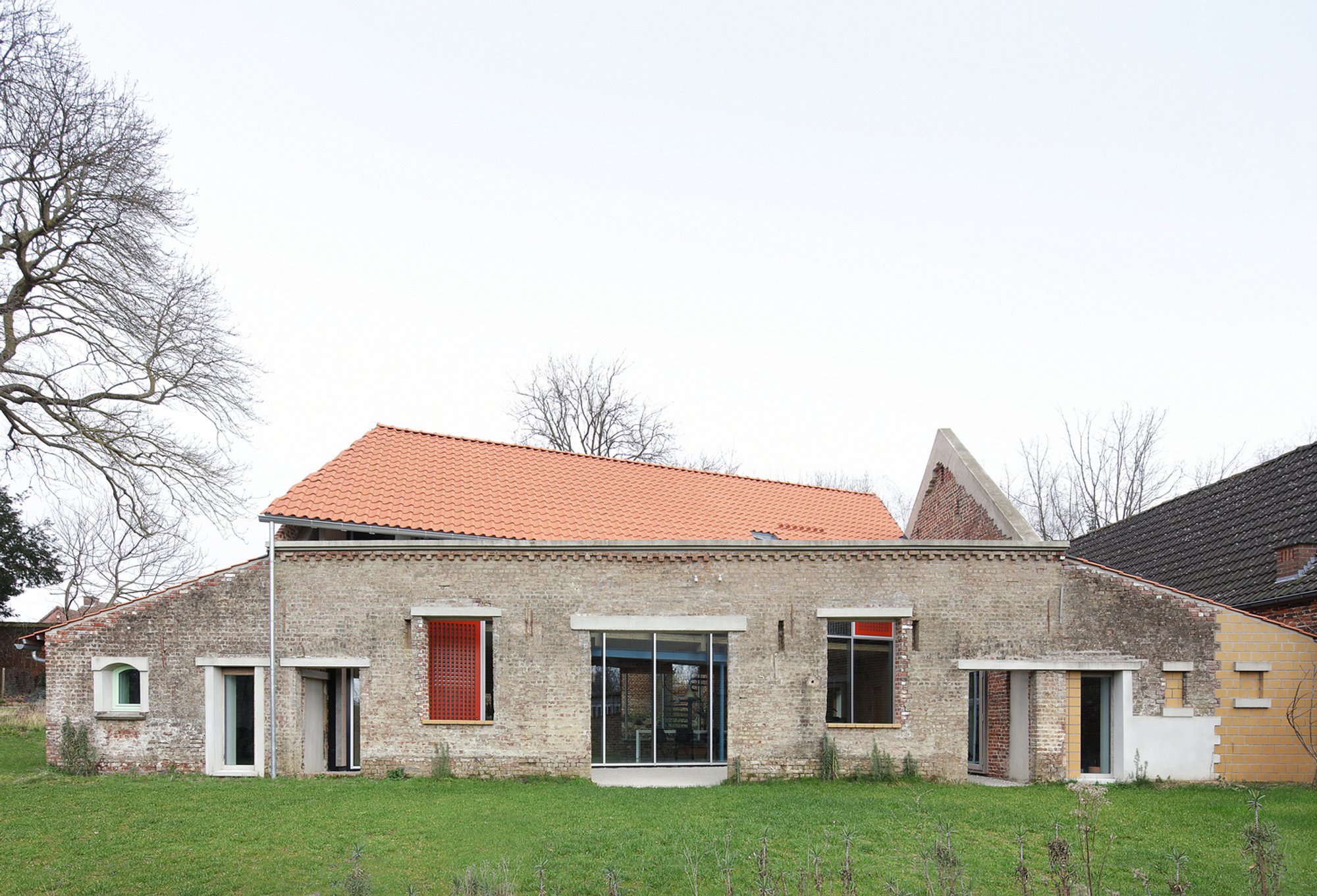 Pachtwoning House by jo taillieu architecten