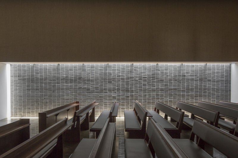 All photographs are works of&nbsp;Oh Jongsang