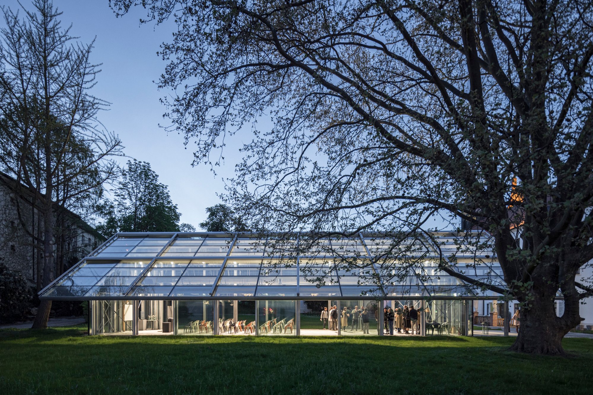 Mendel’s Greenhouse by CHYBIK + KRISTOF: A Transparent Pavilion Bridging Genetics, Heritage, and Innovation in Brno