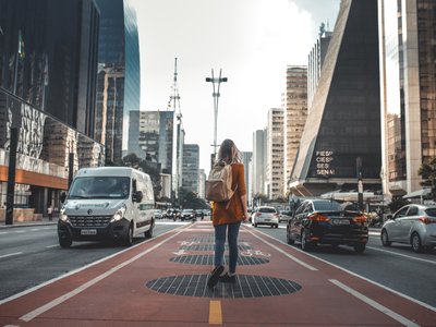 To travel is to live...