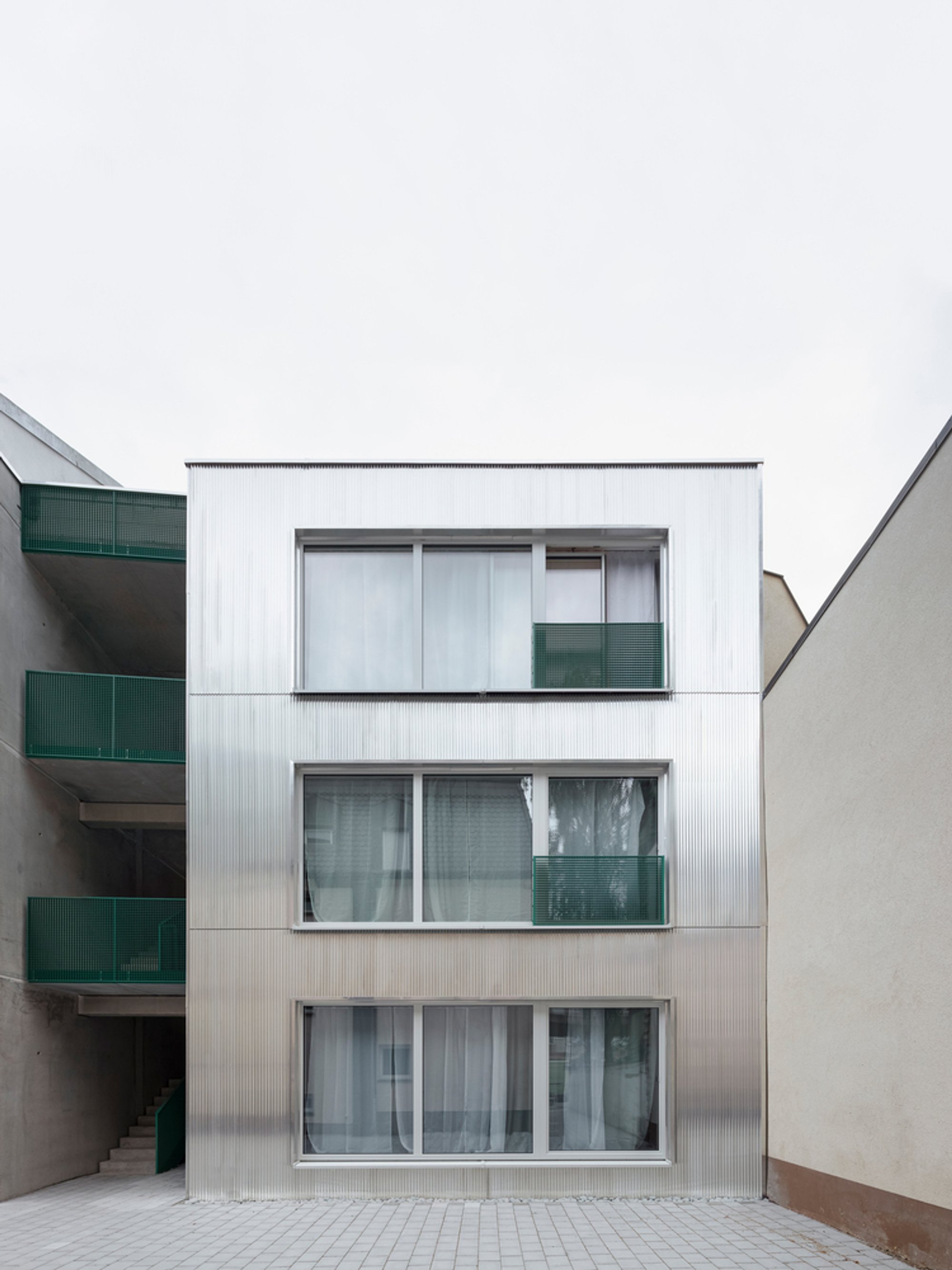 Urban Infill Housing: The Innovative Backyard House by Super Future Collective