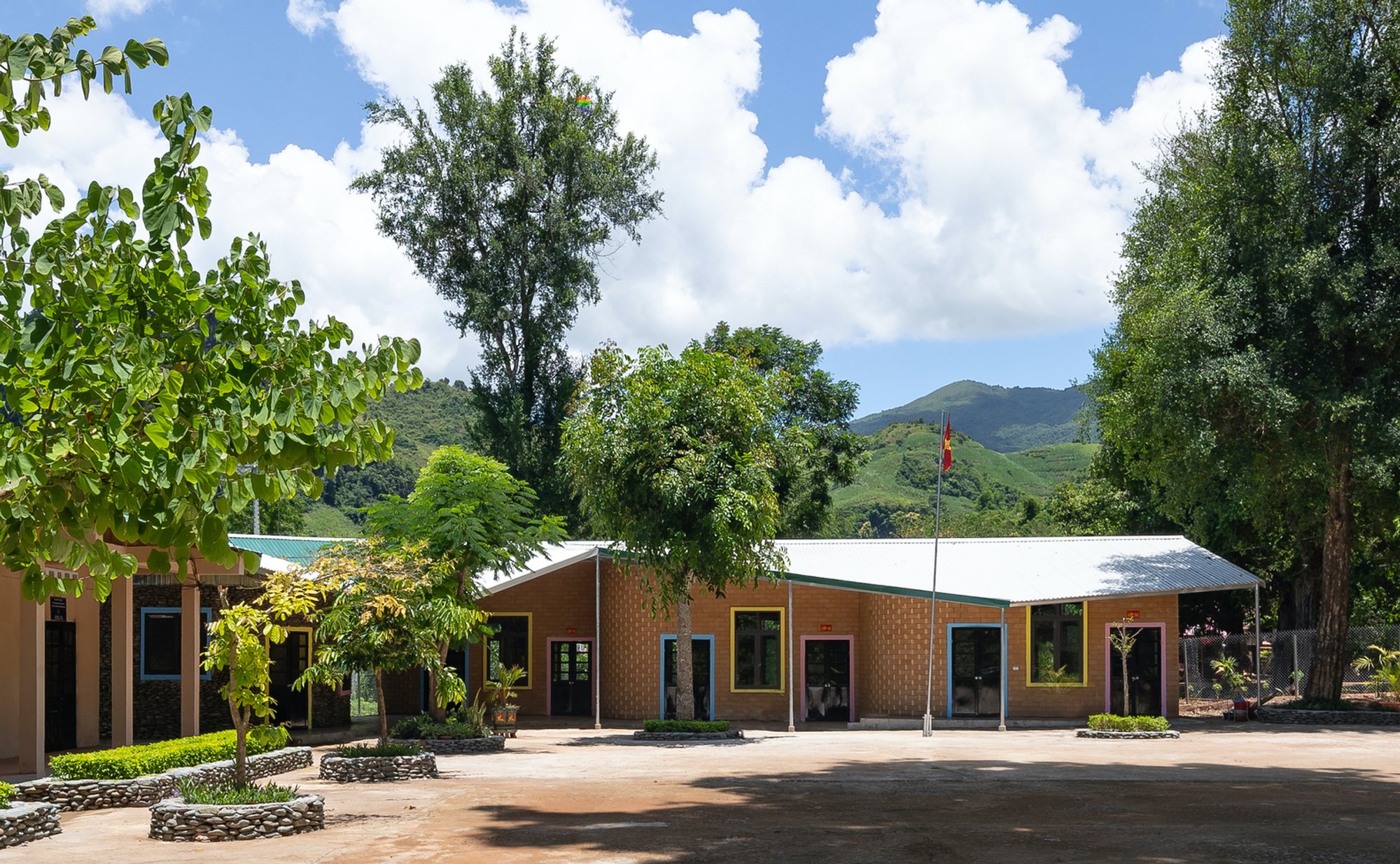 Na Pan School: A Model of Sustainable School Architecture in Vietnam
