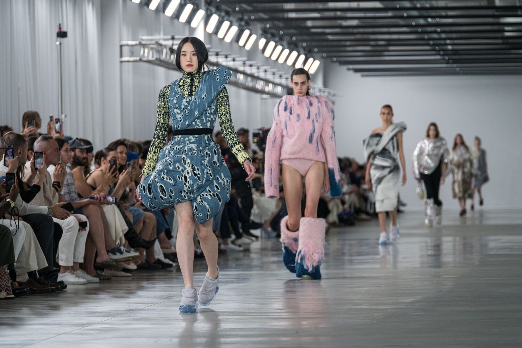 Anthos Scenography: Redefining Fashion Presentation at Polimoda Graduation Show 2023 by (ab)NORMAL