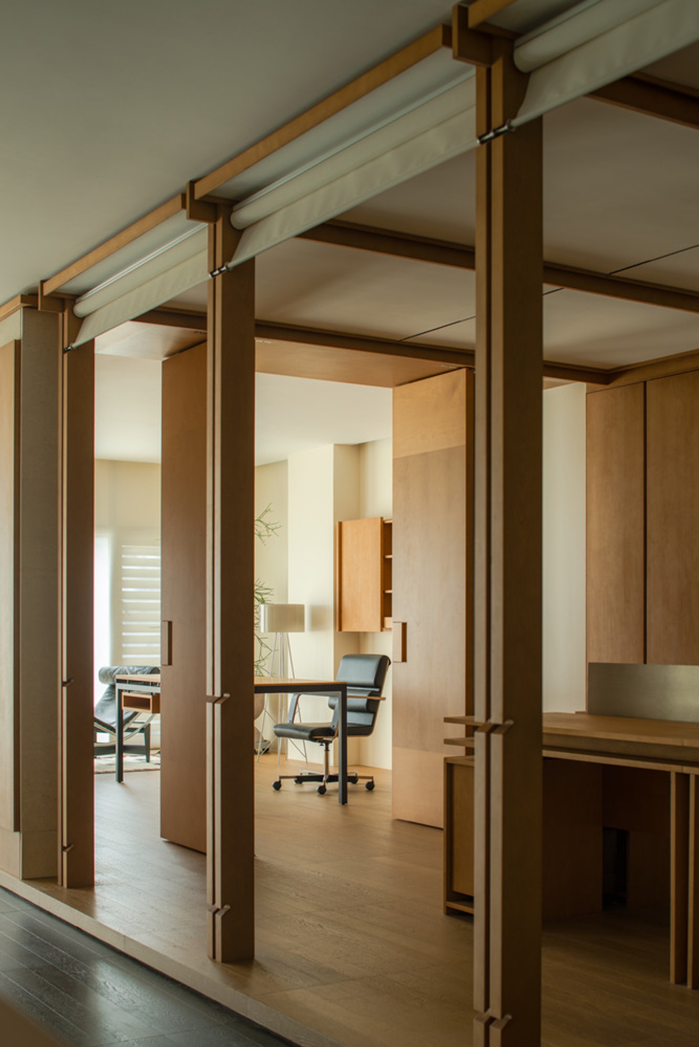 ORIGINAL CONCEPT Studio Office by Shire Space Research: A Harmonious Blend of Functionality and Aesthetics