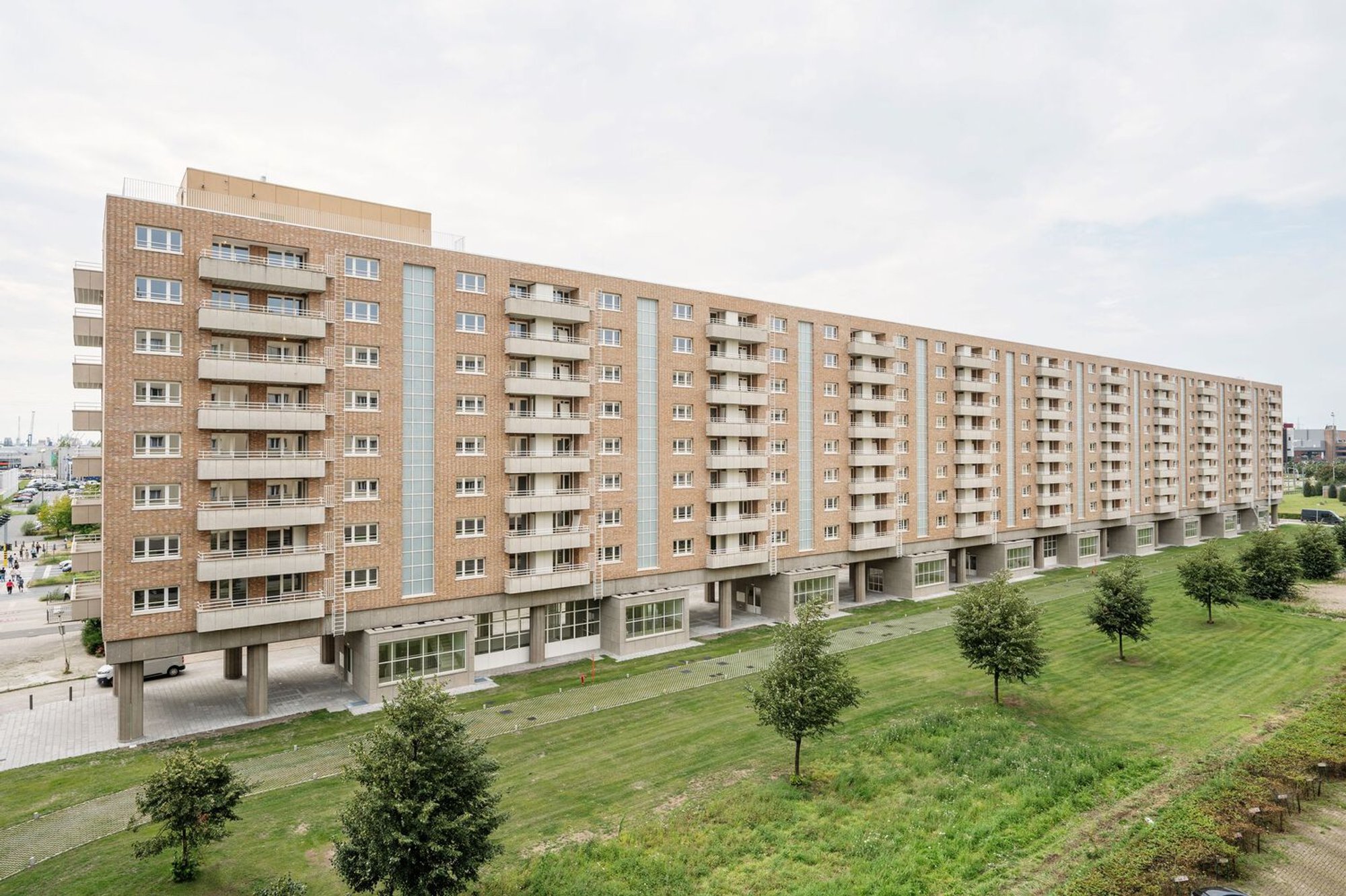 Langblokken Social Housing Renovation in Belgium: Restoring Architectural Heritage with Modern Comfort