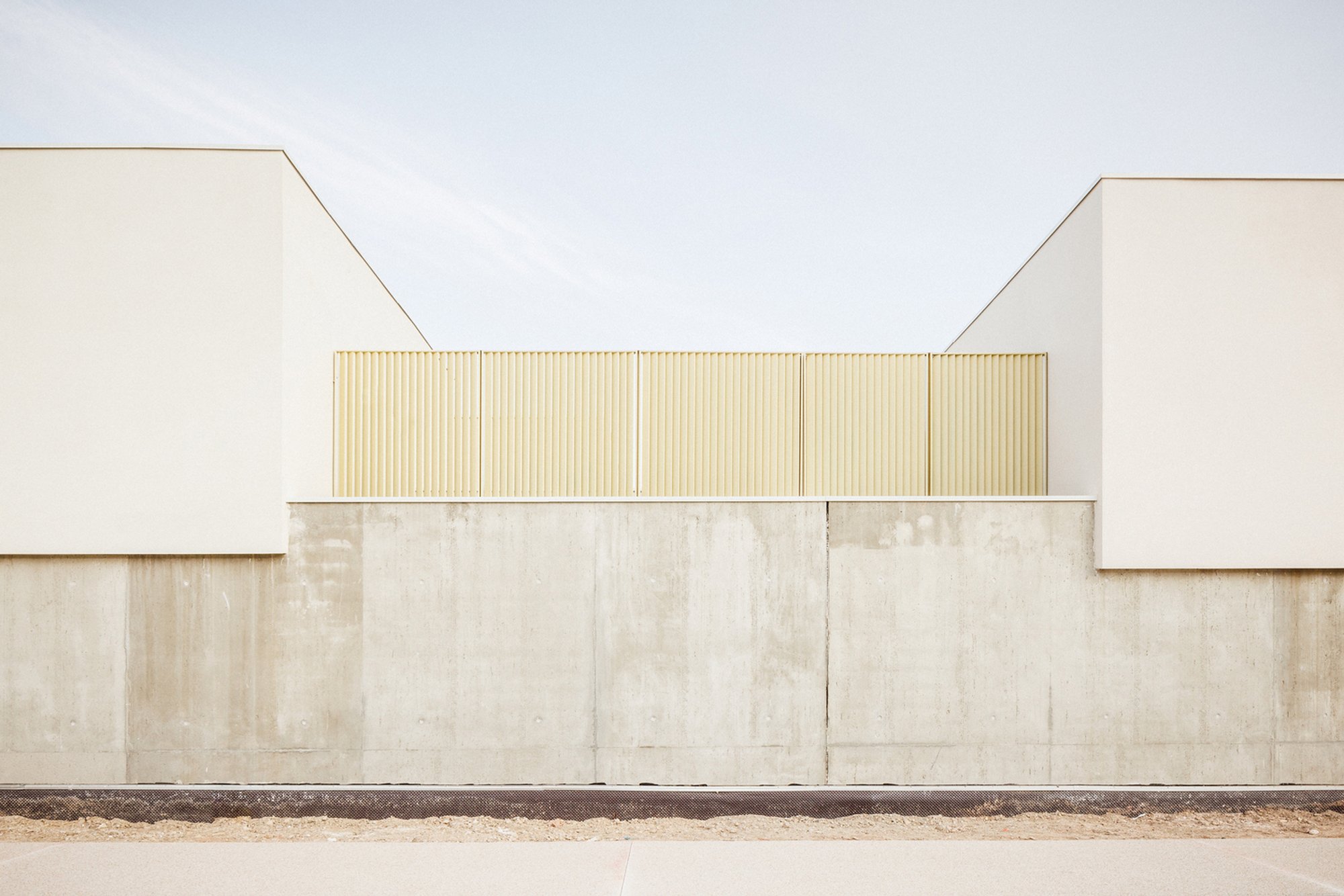 Maignial Architectes Clusters Ten Patio Villas into a Social Housing Model in Montpellier