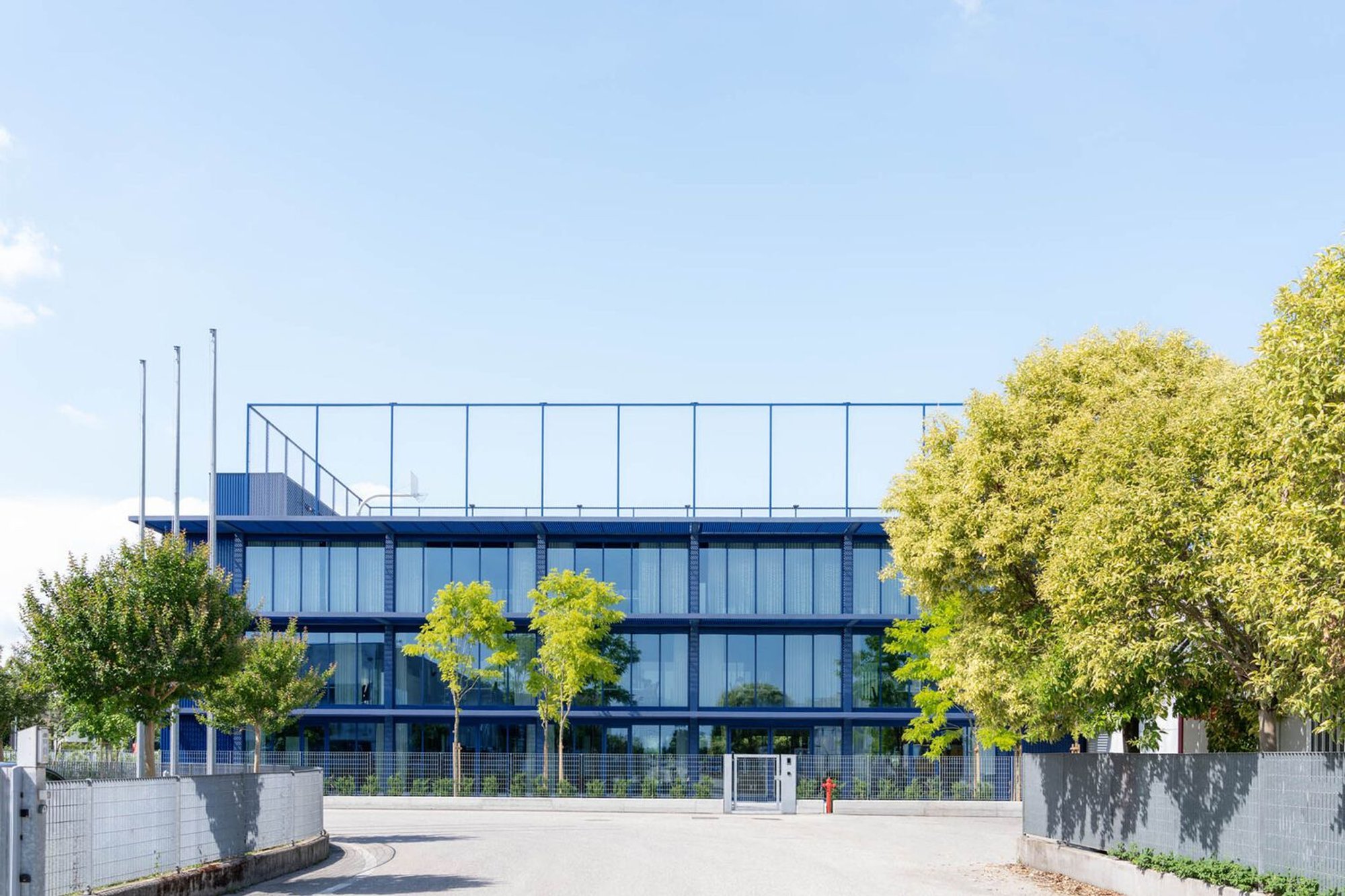 New Office Building Carbonera by Carlana Mezzalira Pentimalli: A Sustainable and Adaptive Workplace