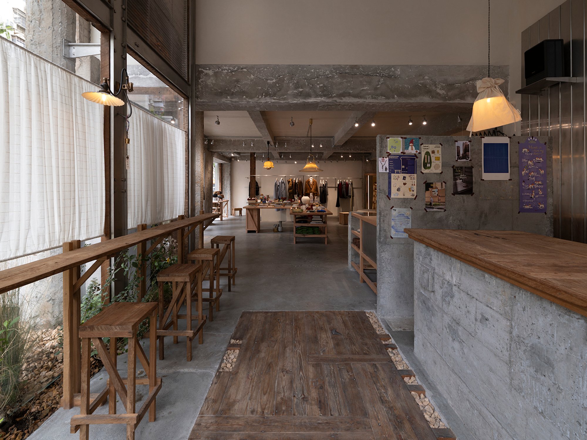 Retail Store Architecture Design: MSLAN Corner by Devolution in Xiamen