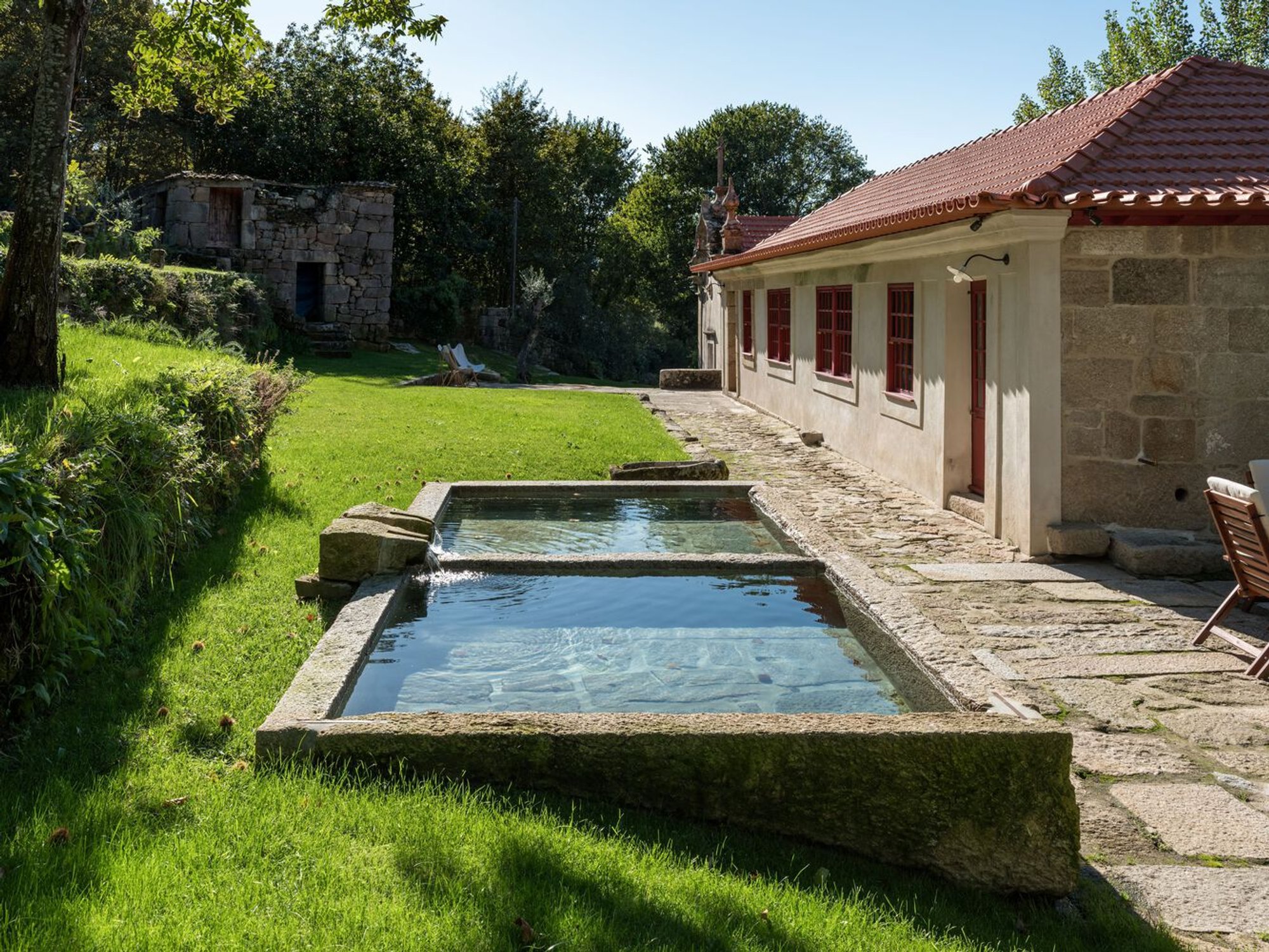 Correia/Ragazzi Arquitectos Revive a 14th-Century Douro Manor Abandoned for Four Decades