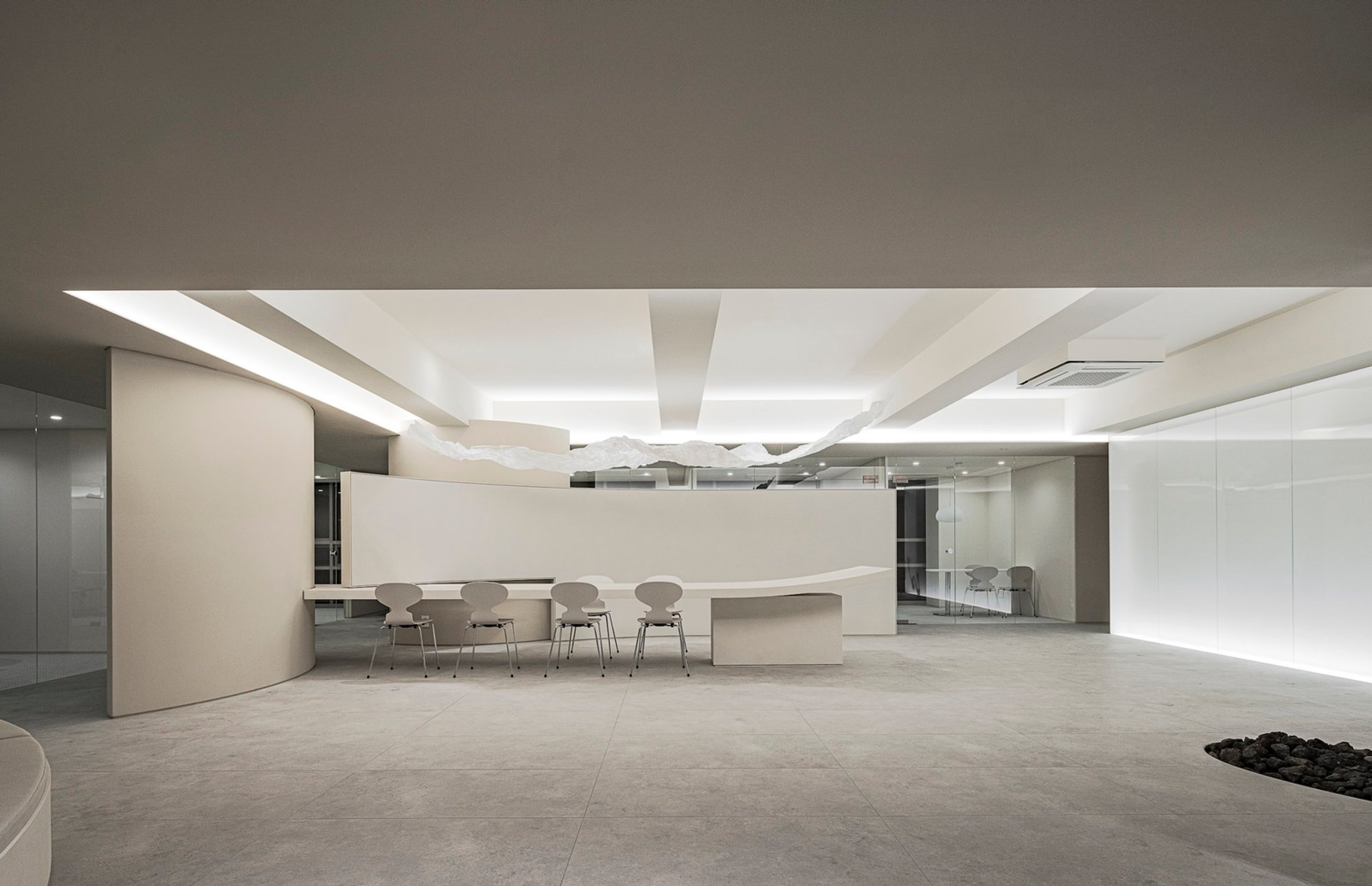 WISEWEDDING Consulting Lounge: A Fusion of Elegance and Flexibility by RVMN + oftn studio