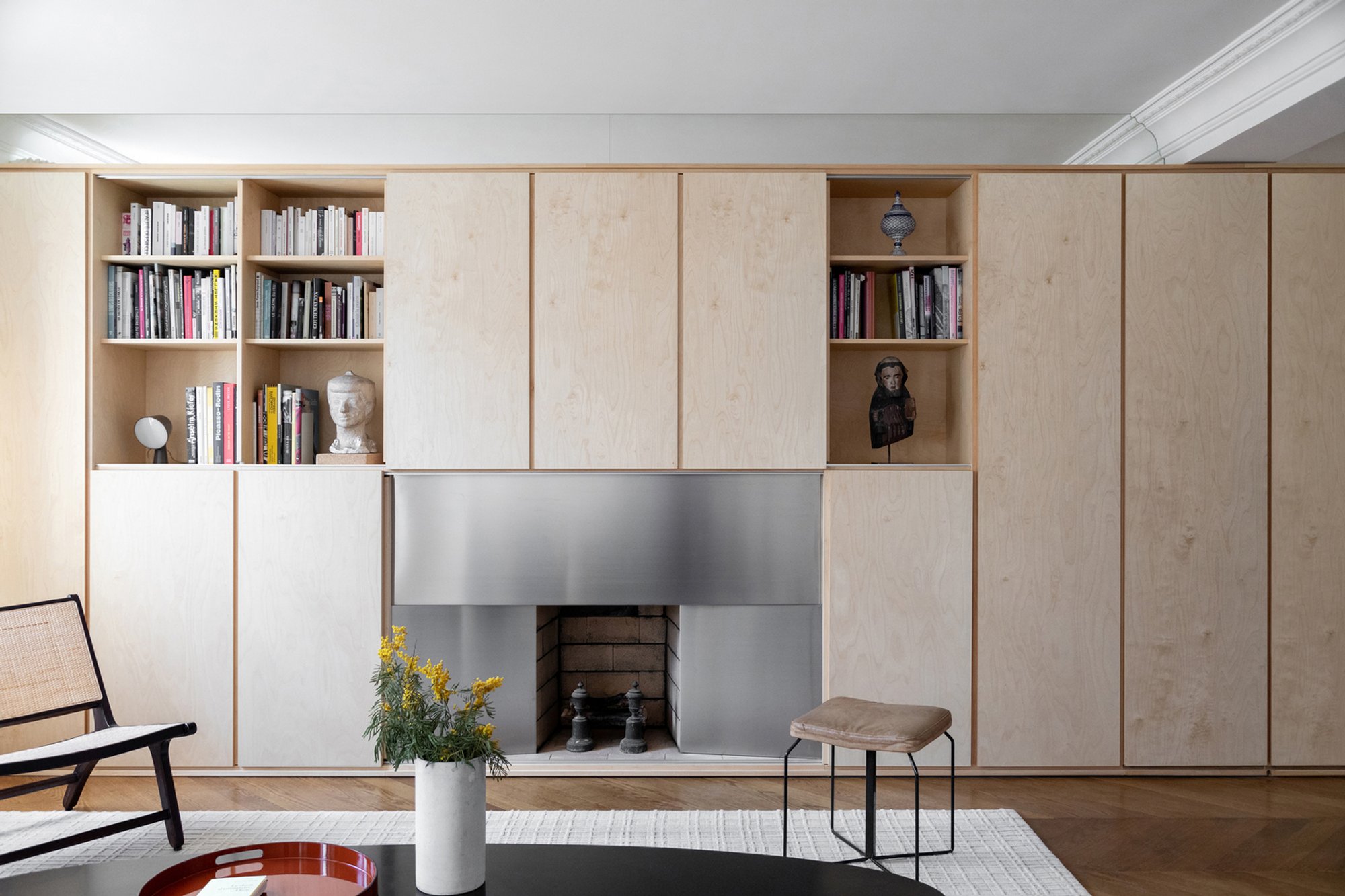 Apartment Moscou by Minuit Architectes: Haussmannian Renovation Blending Contemporary Interior Design and Functional Flow