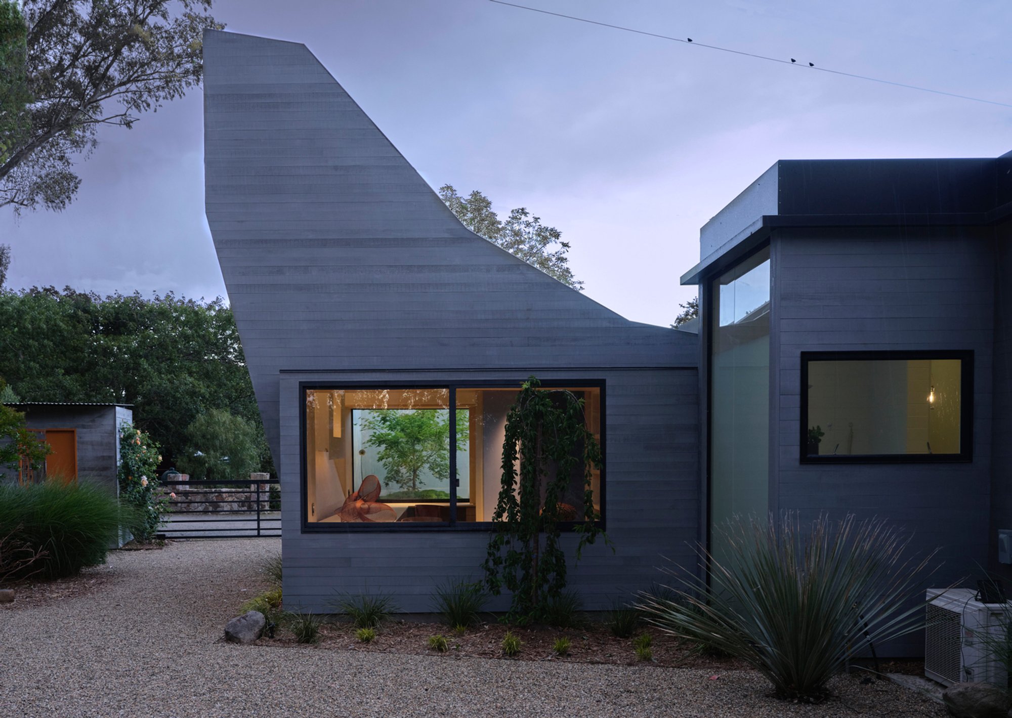 A Mourning Dovecote: A Sustainable Architectural Masterpiece in Sonoma