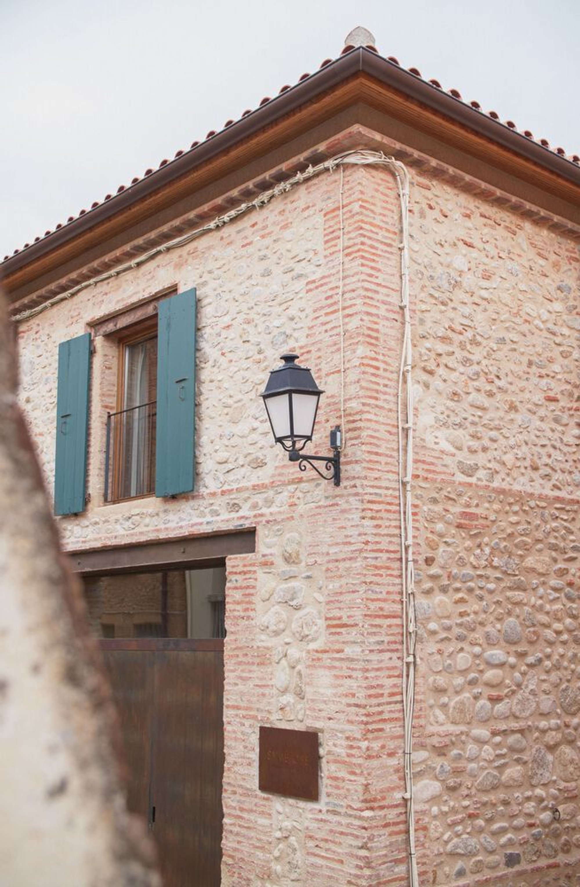 Casa Descadrell: A Harmonious Blend of Heritage and Contemporary Design