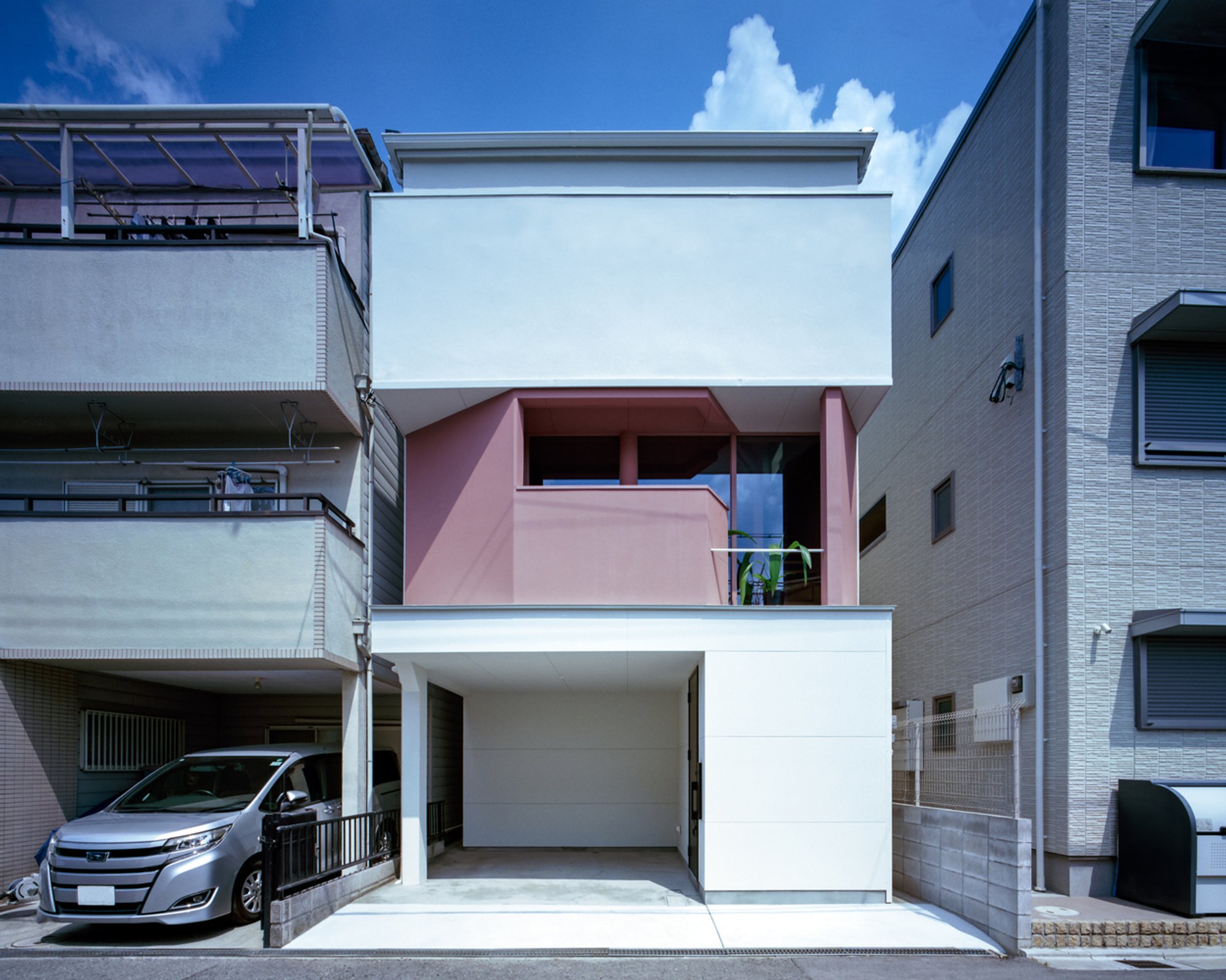 House Renovation in Suita by FujiwaraMuro Architects