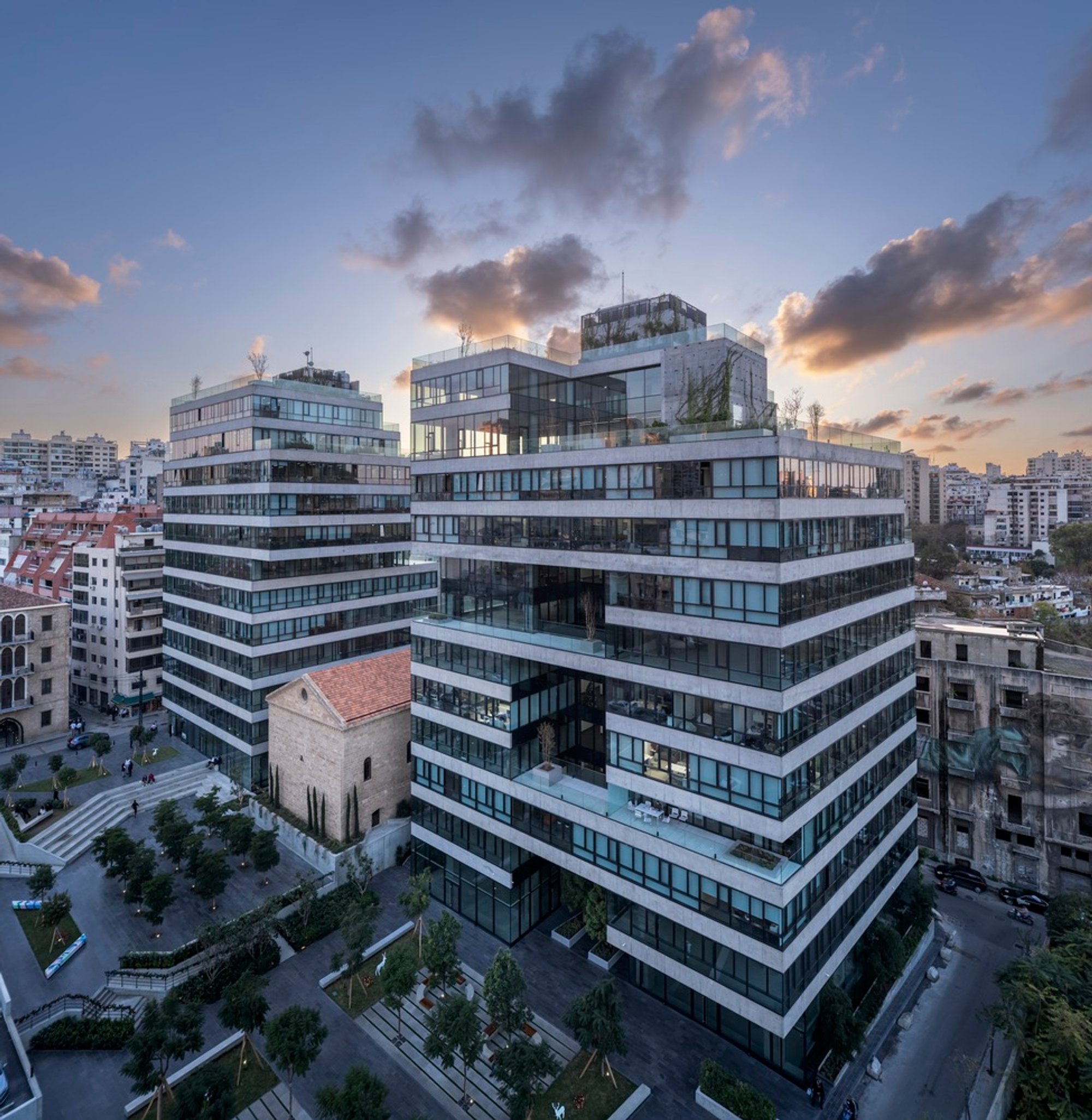 BDD 1227 & St. George Church: A Fusion of Heritage and Innovation by PARALX