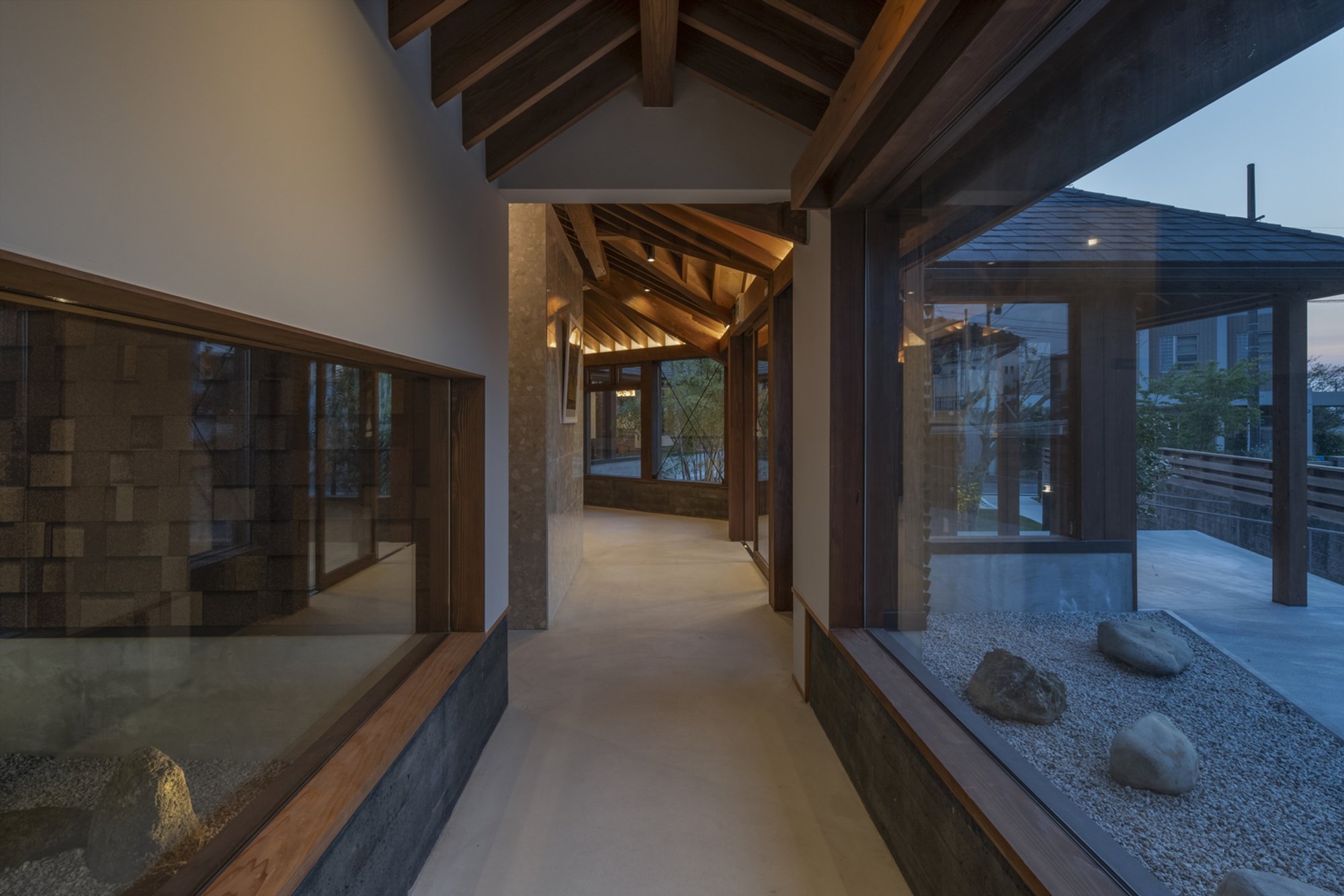 TSC Architects Scatters a Dental Clinic Across a Sloped Bamboo Grove in Toyohashi