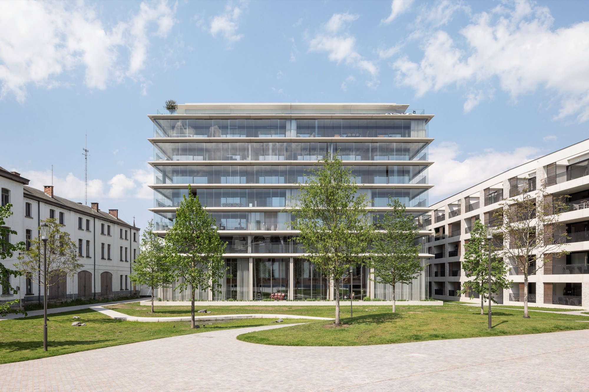 Refuga Wintergarden Tower: A Sustainable Residential Landmark in Hasselt