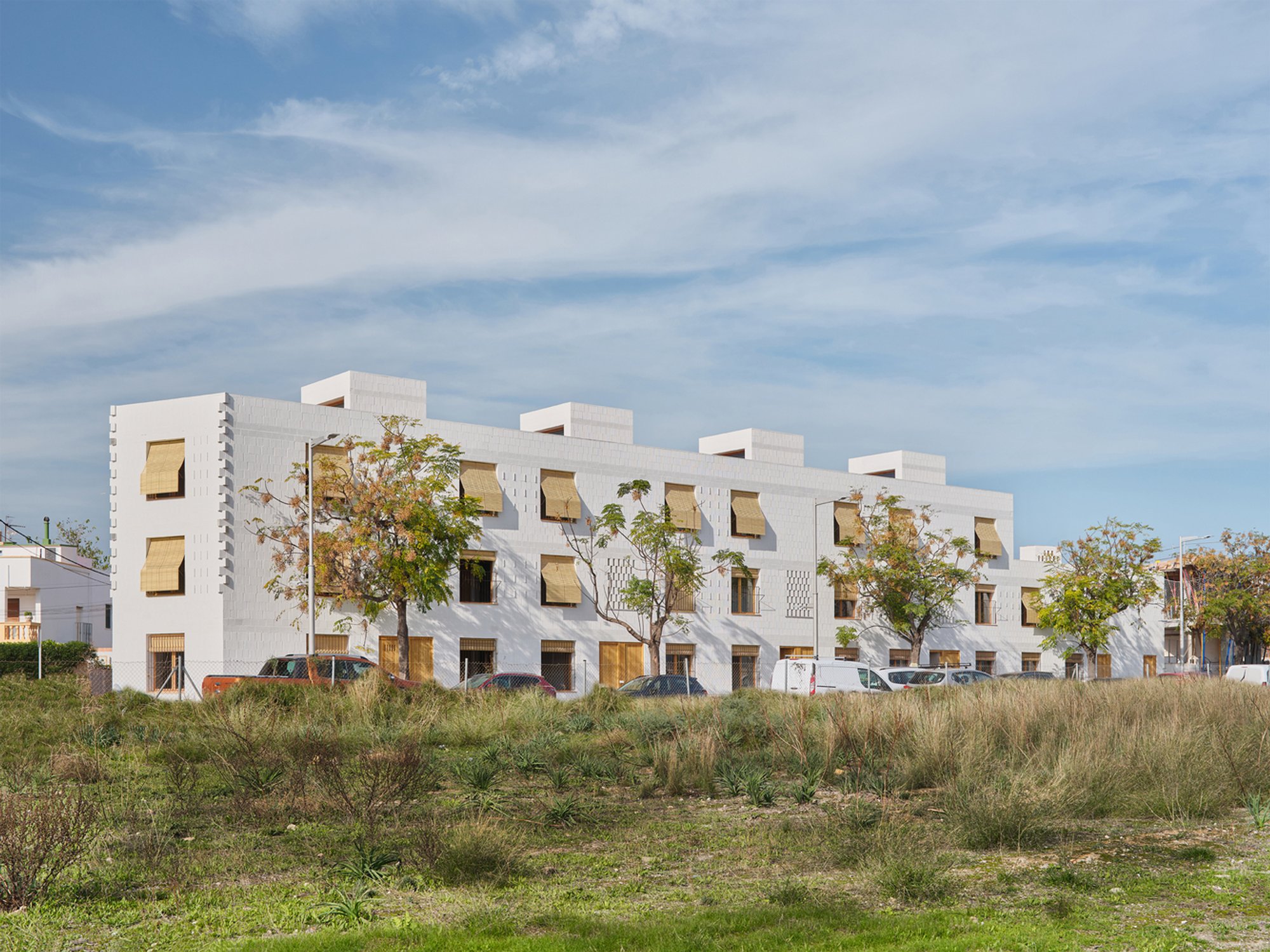 11 Social Houses in Palma by Carles Enrich Studio: A Sustainable Urban Housing Model
