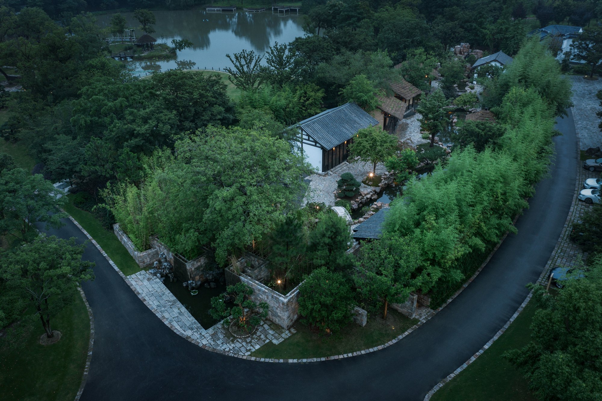 Songming Garden by Atelier VISION: A Harmonious Blend of Nature and Design