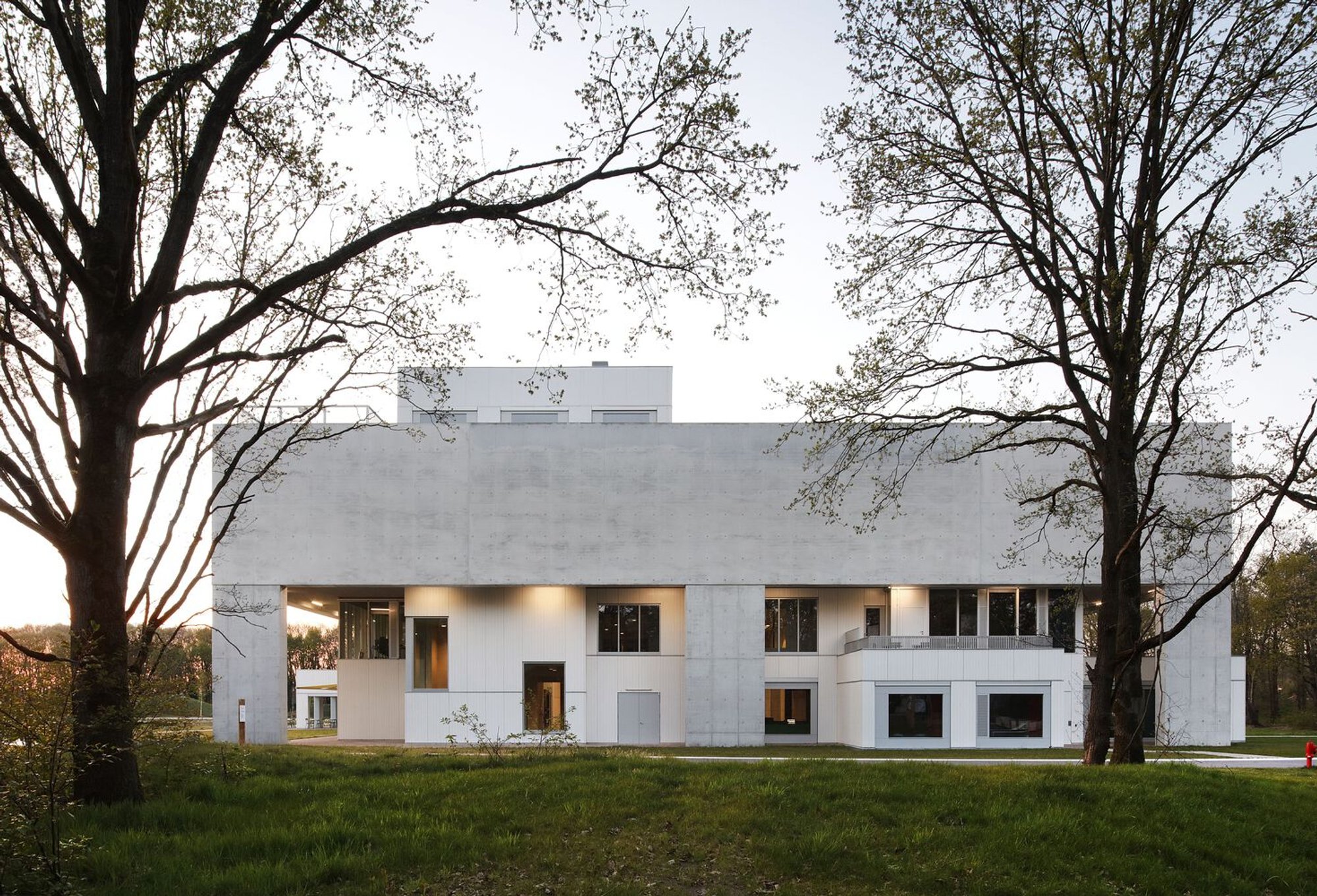 Tabloo Visitor Center: A Visionary Architectural Landmark in Dessel, Belgium