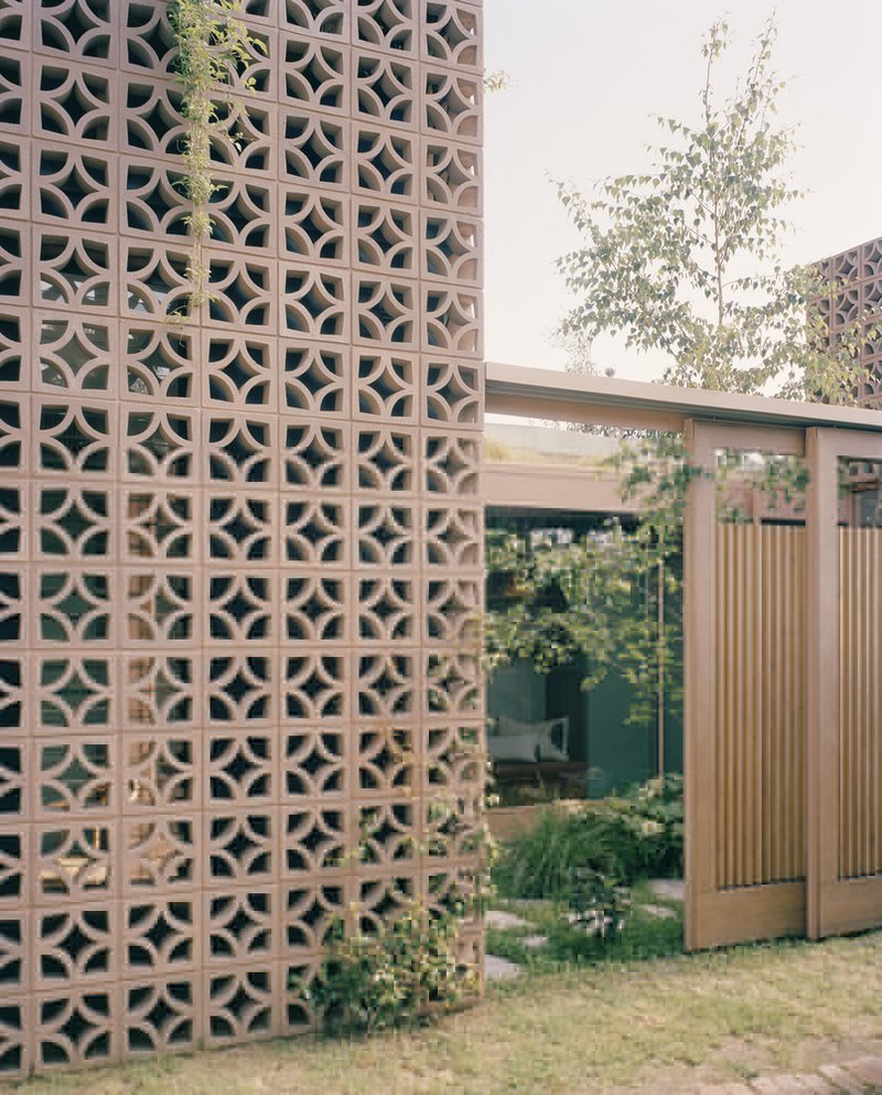 All photographs are works of&nbsp;Rory Gardiner