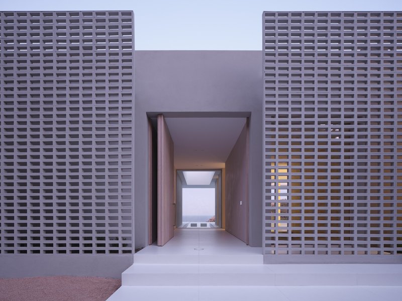 All photographs are works of&nbsp; Romello Pereira